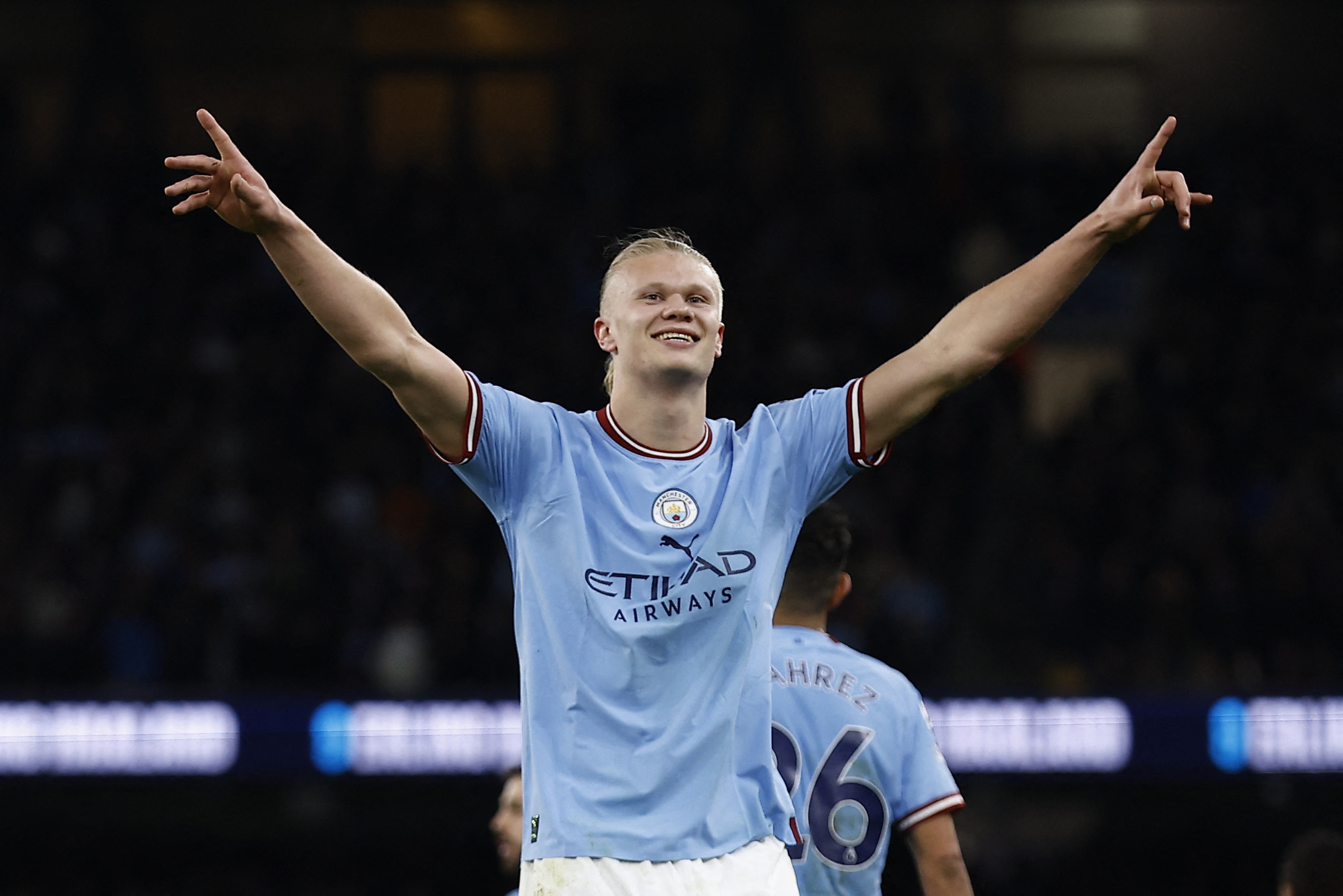 Haaland breaks Premier League record as Man City reclaim top spot