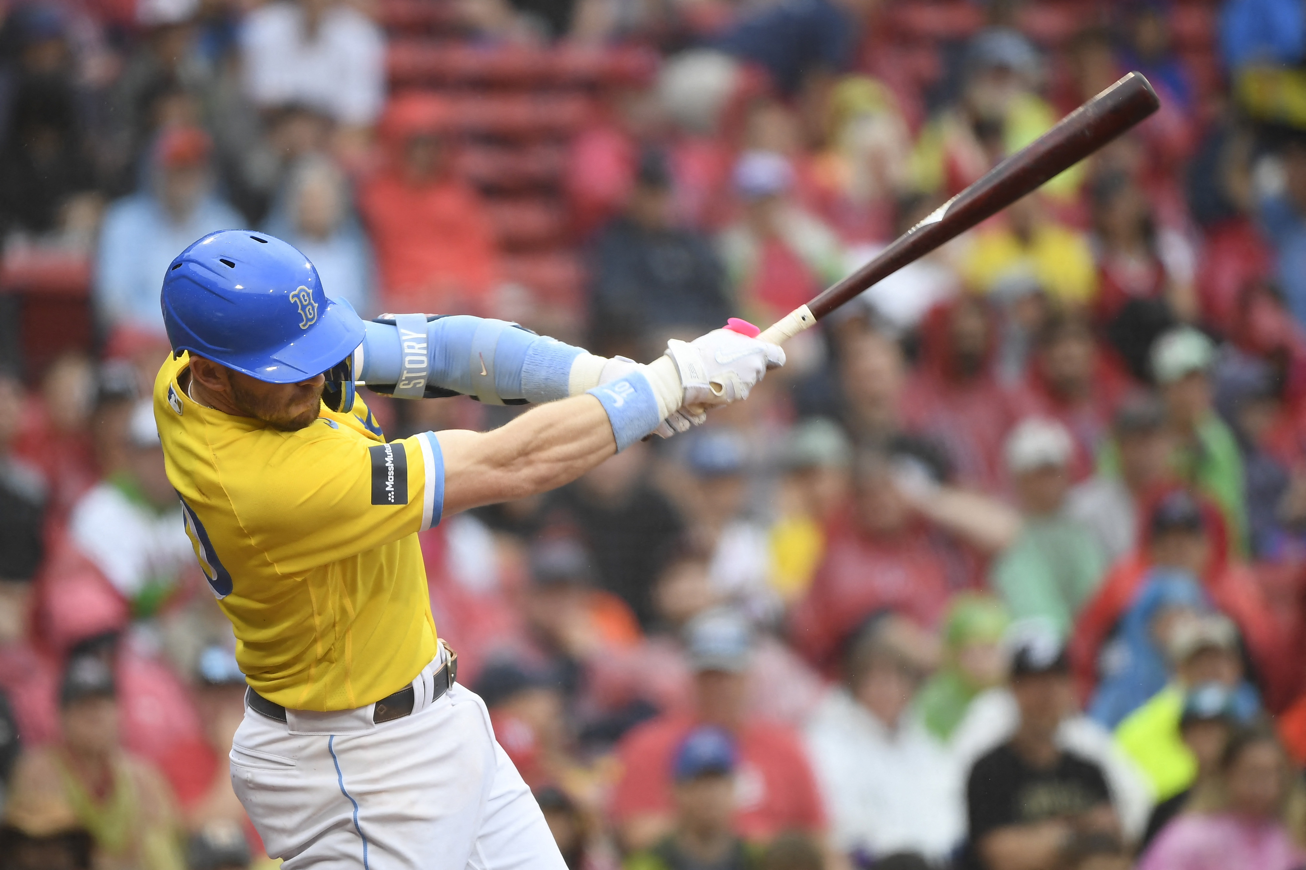 Casas homers and knocks in 4 as Red Sox beat Rays 7-3 to end 13