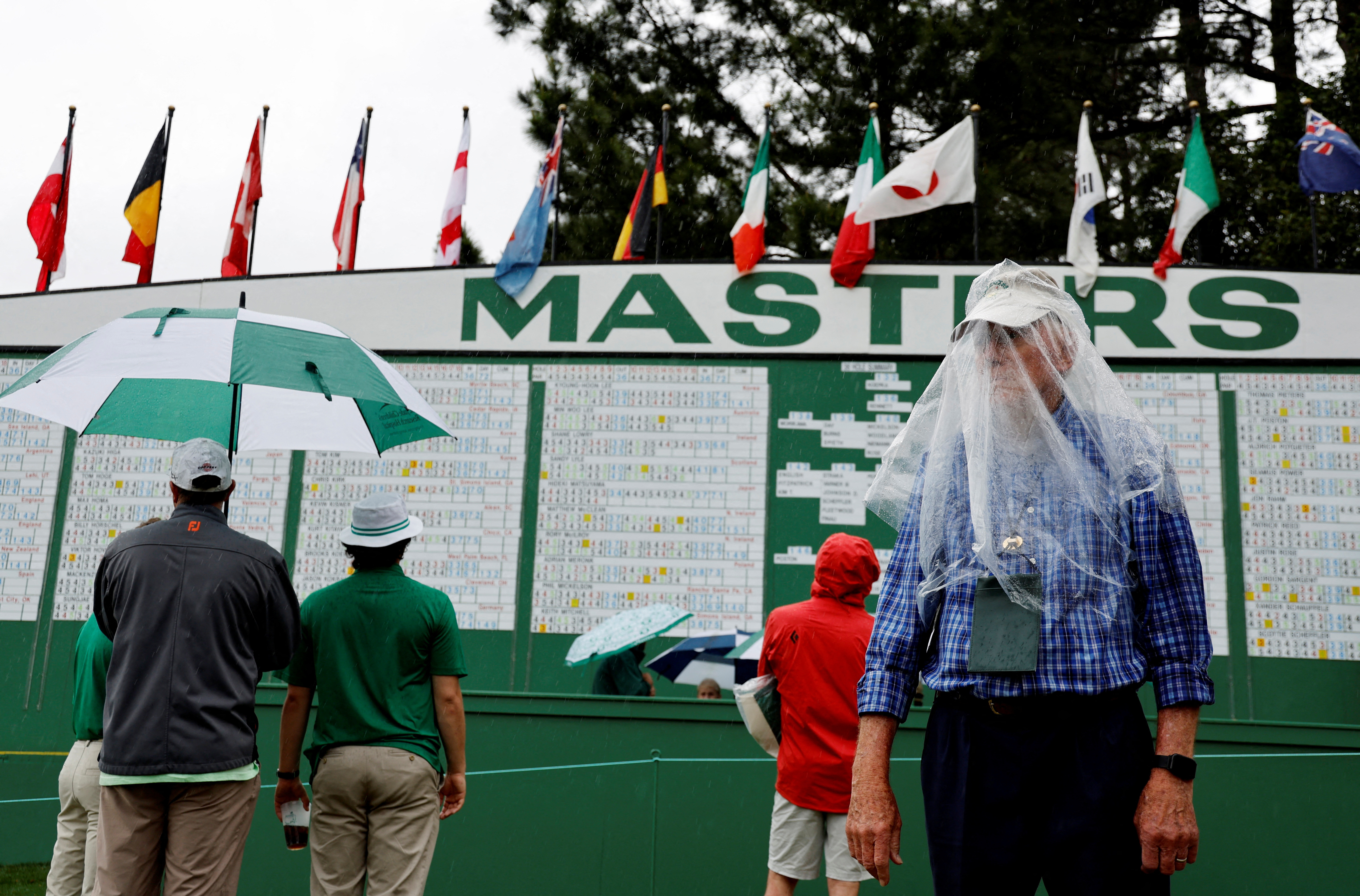 2023 Masters: Rain, wind and cold temps make for great Saturday photos