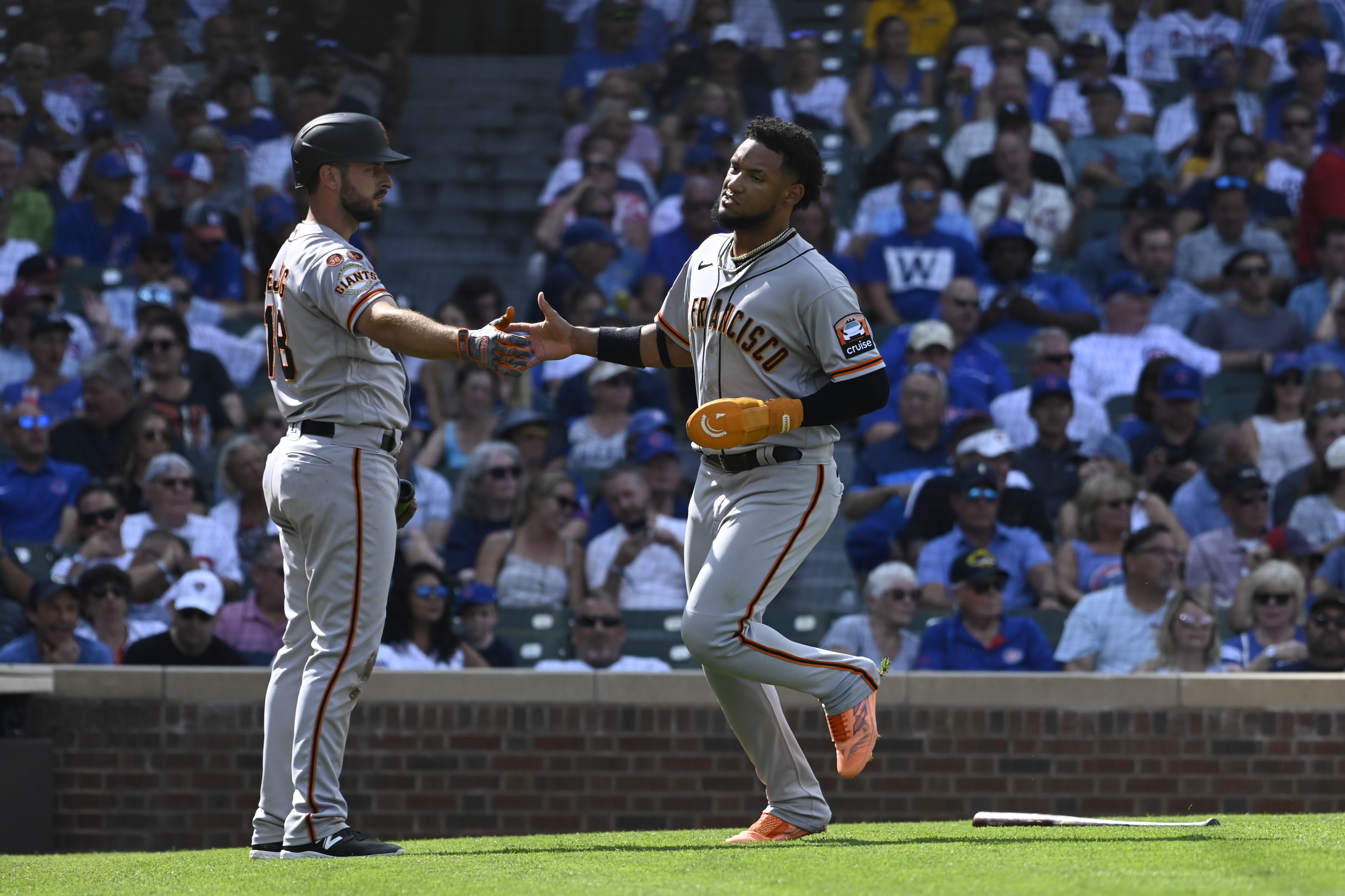 Rookie Jordan Wicks leads Cubs to win, sweep of Giants in Wrigley Field  debut - Marquee Sports Network