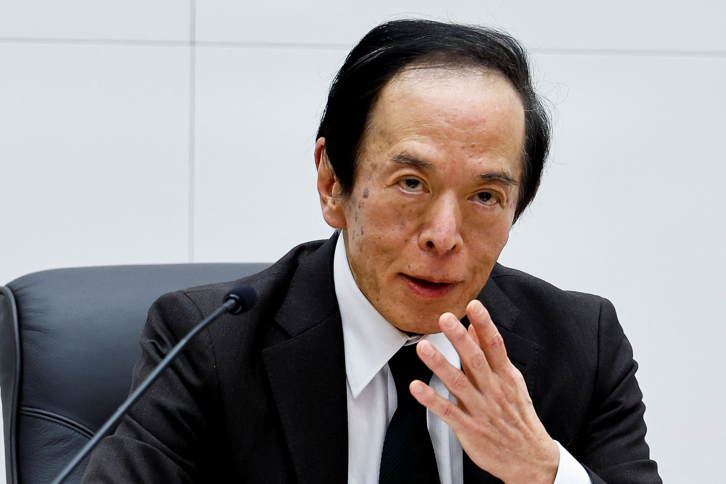 為替変動による直接的な政策の変更検討、「全くない」＝日銀総裁