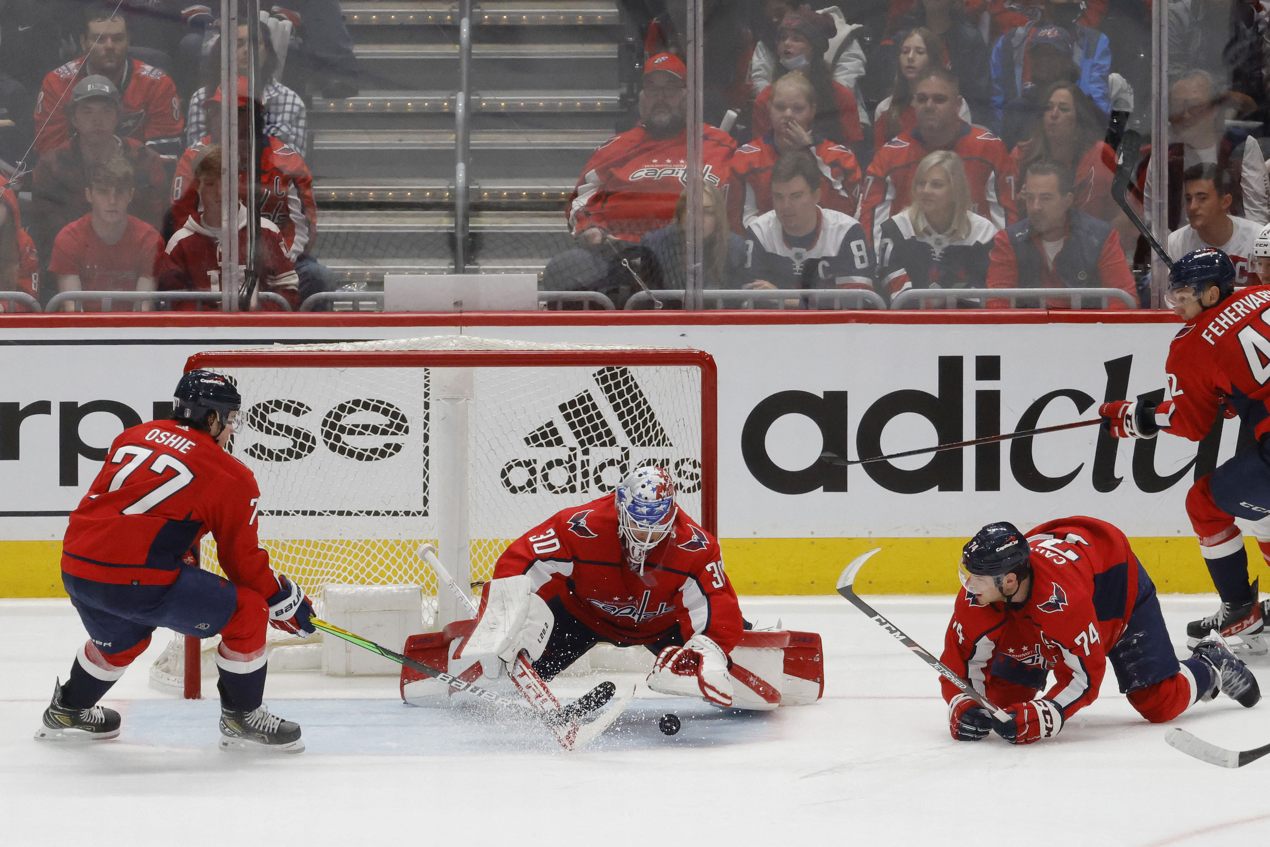 NHL: Stanley Cup Playoffs-Florida Panthers at Washington Capitals