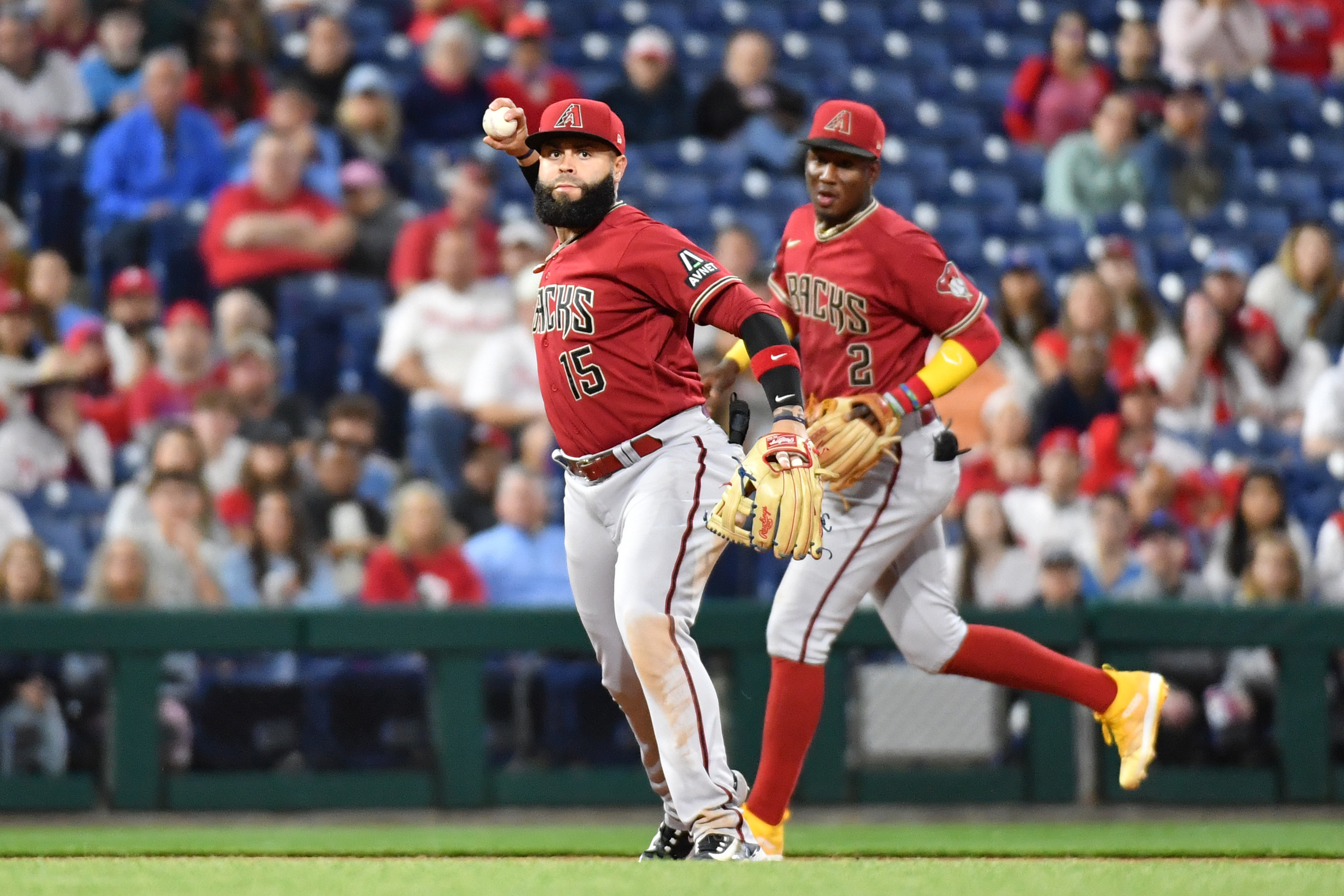 Phillies rally in 9th, beat D-backs in 10th on walk-off single