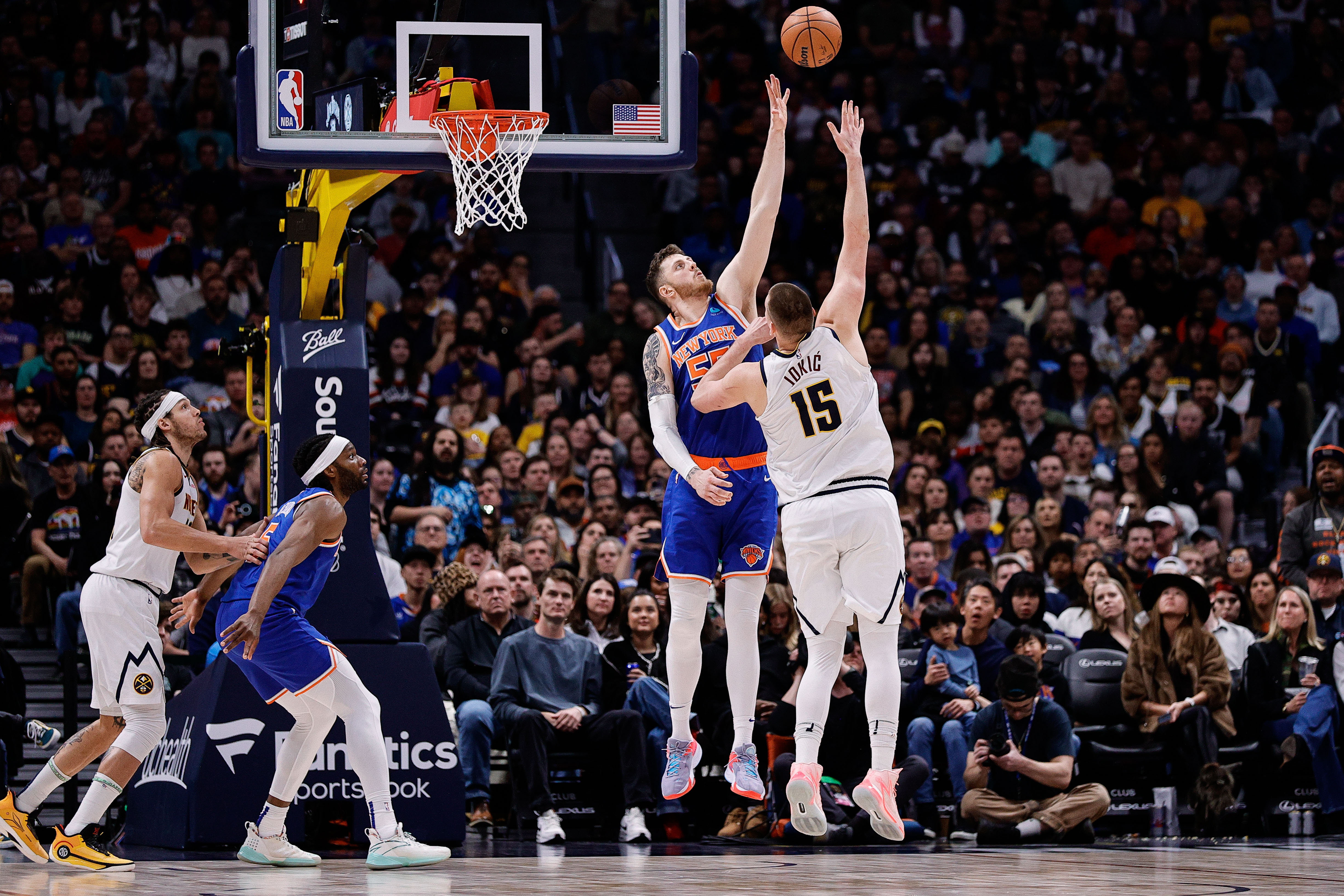 Nuggets knock off Knicks behind Nikola Jokic's triple-double