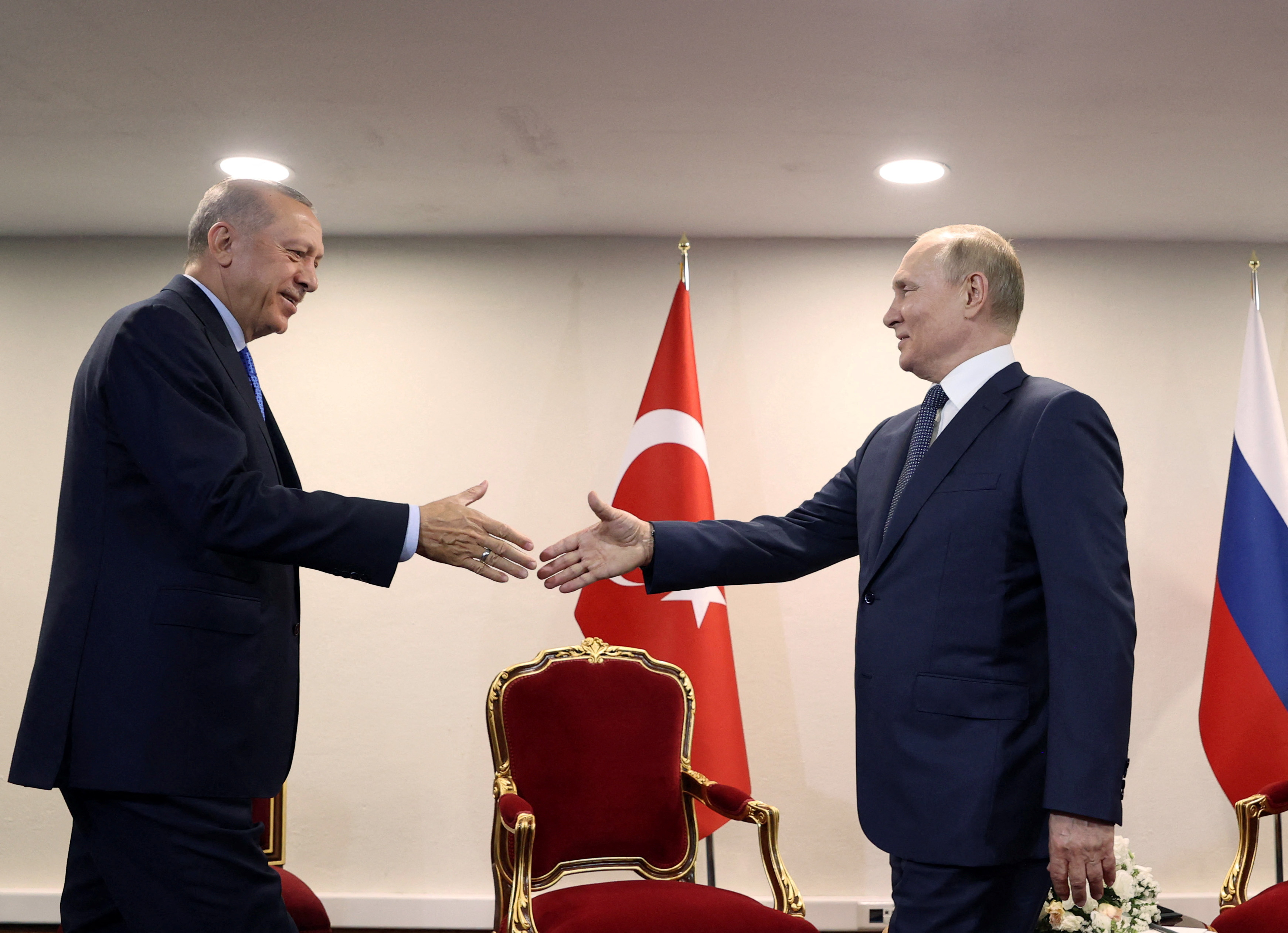 Putin And Erdogan Contacts Underline Complex Russia-Turkey Ties | Reuters