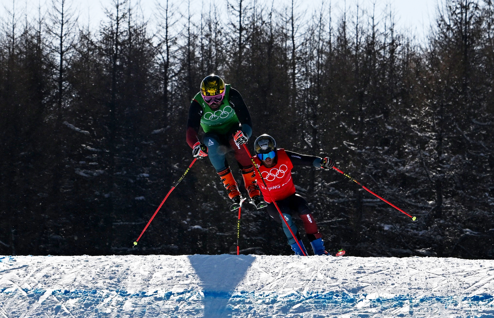 Freestyle skiingSwitzerland claim top two spots in men's ski cross