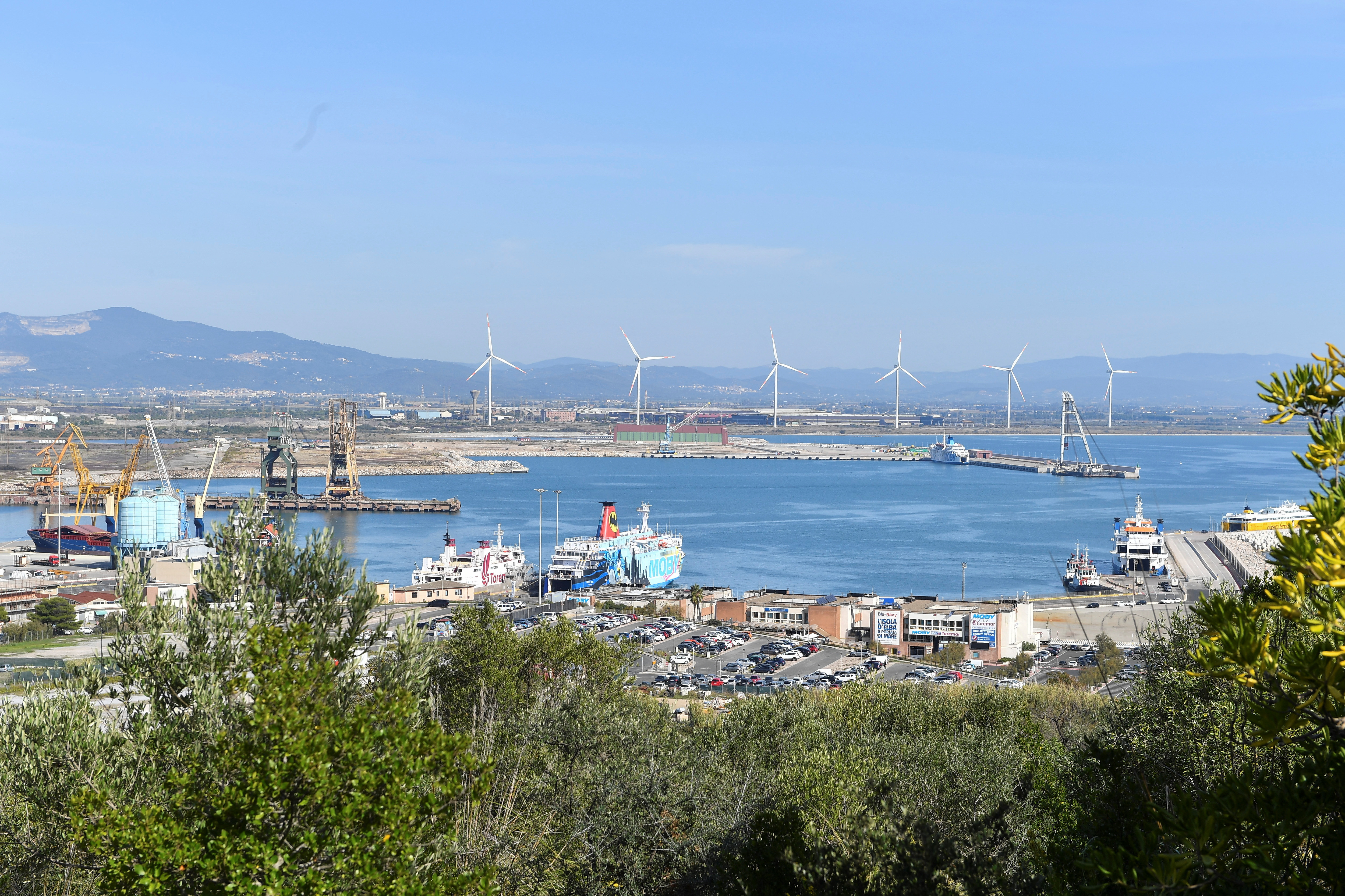 Energy crisis speeds up Italian LNG terminal project in Piombino