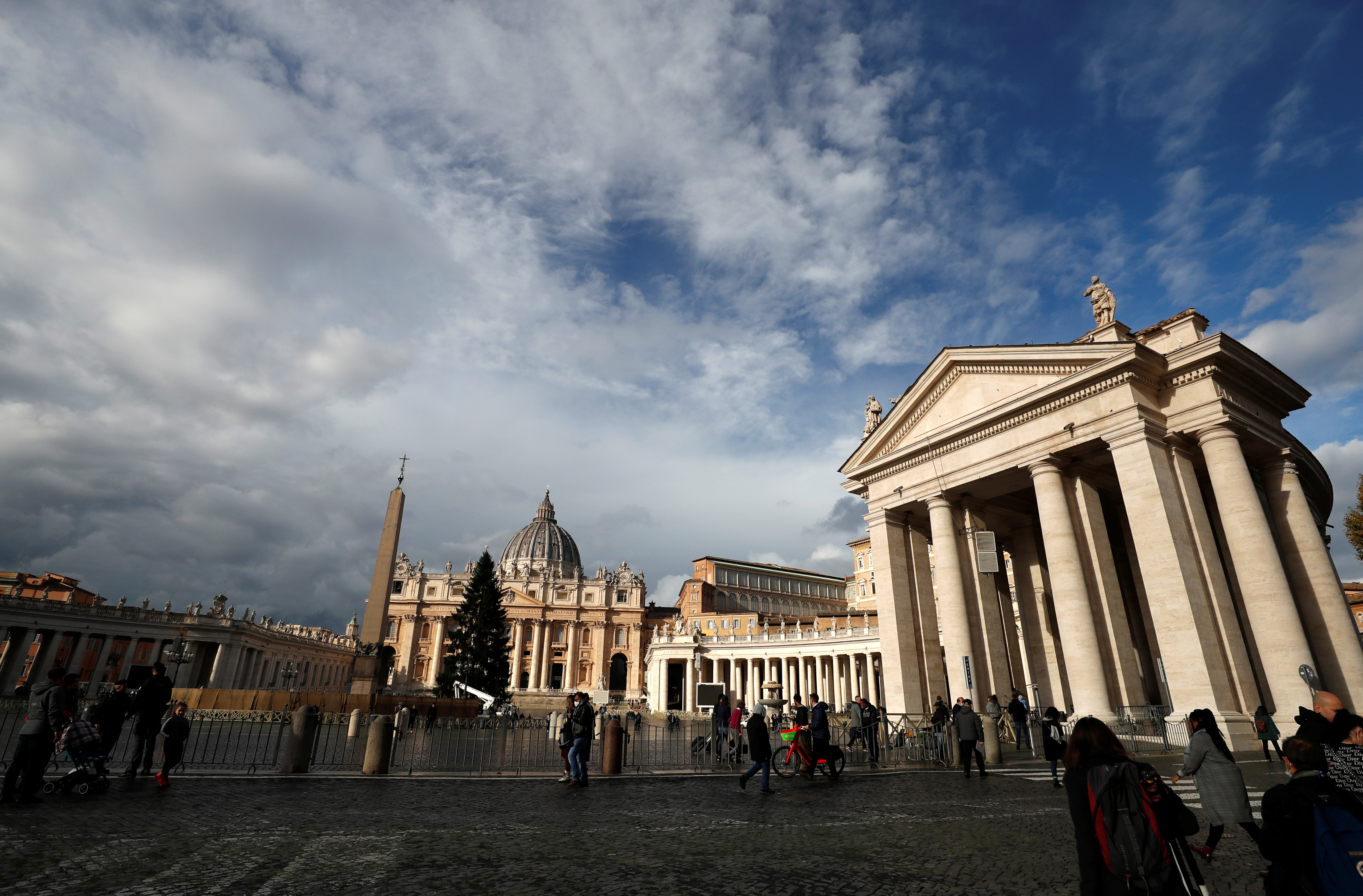 General view of Saint Peter's Square at the Vatican, November 26, 2021. REUTERS/Yara Nardi