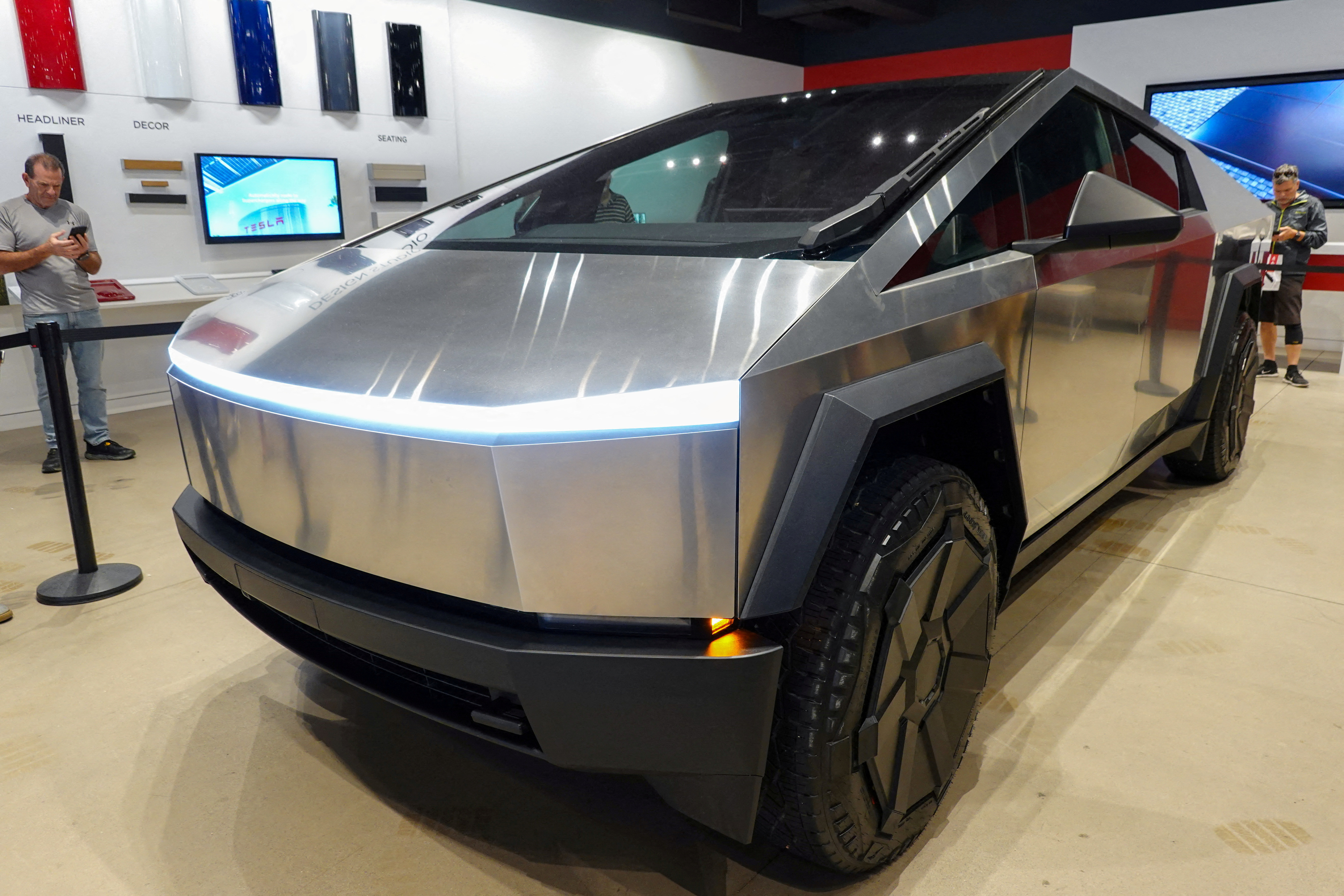 Tesla Cybertruck's stiff structure, sharp design raise safety concerns  -experts