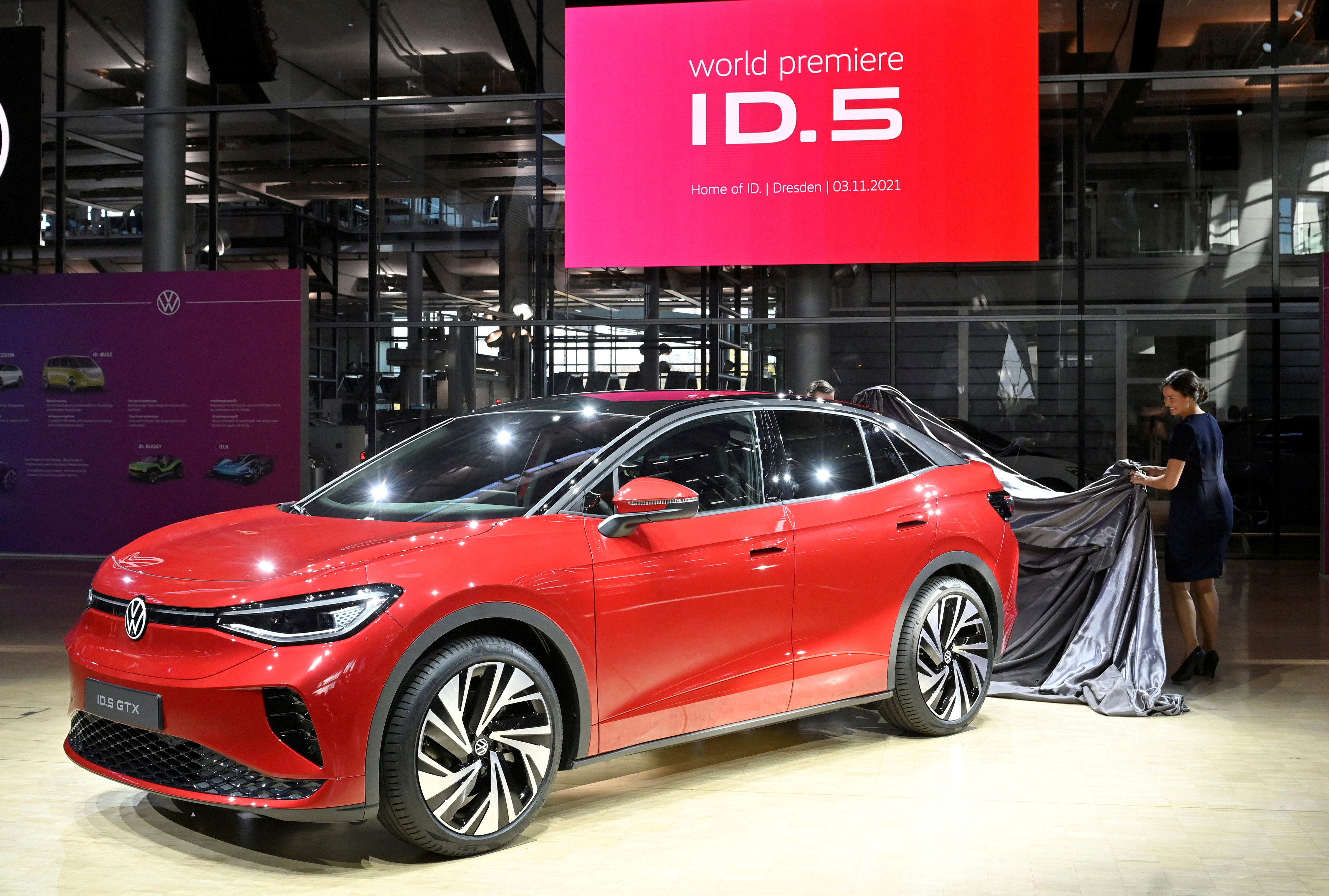 VW presents its electric SUV ID.5 in Dresden