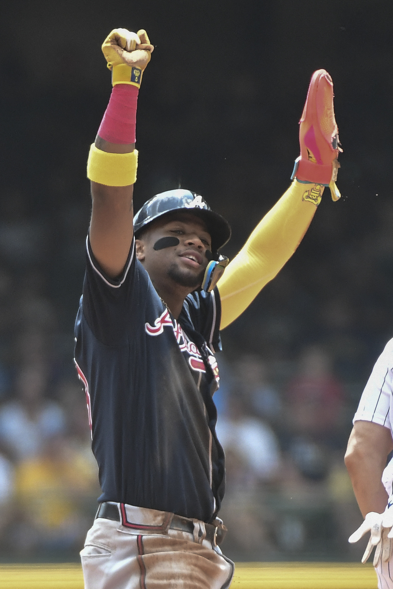 Tragedy and competition fuel Ozzie Albies' pursuit to the majors