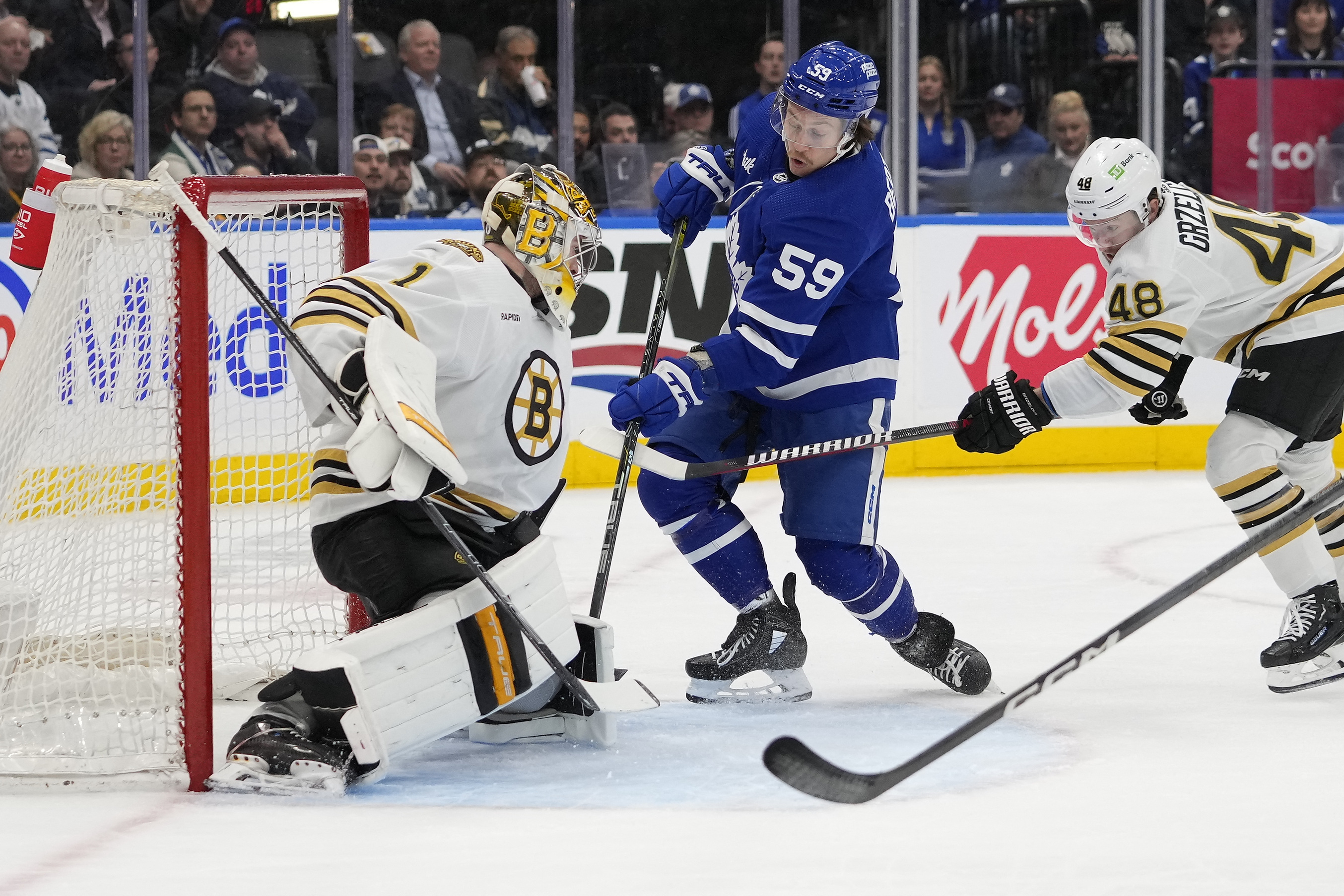 Bruins tackle Maple Leafs to put season sweep of rival in sight | Reuters