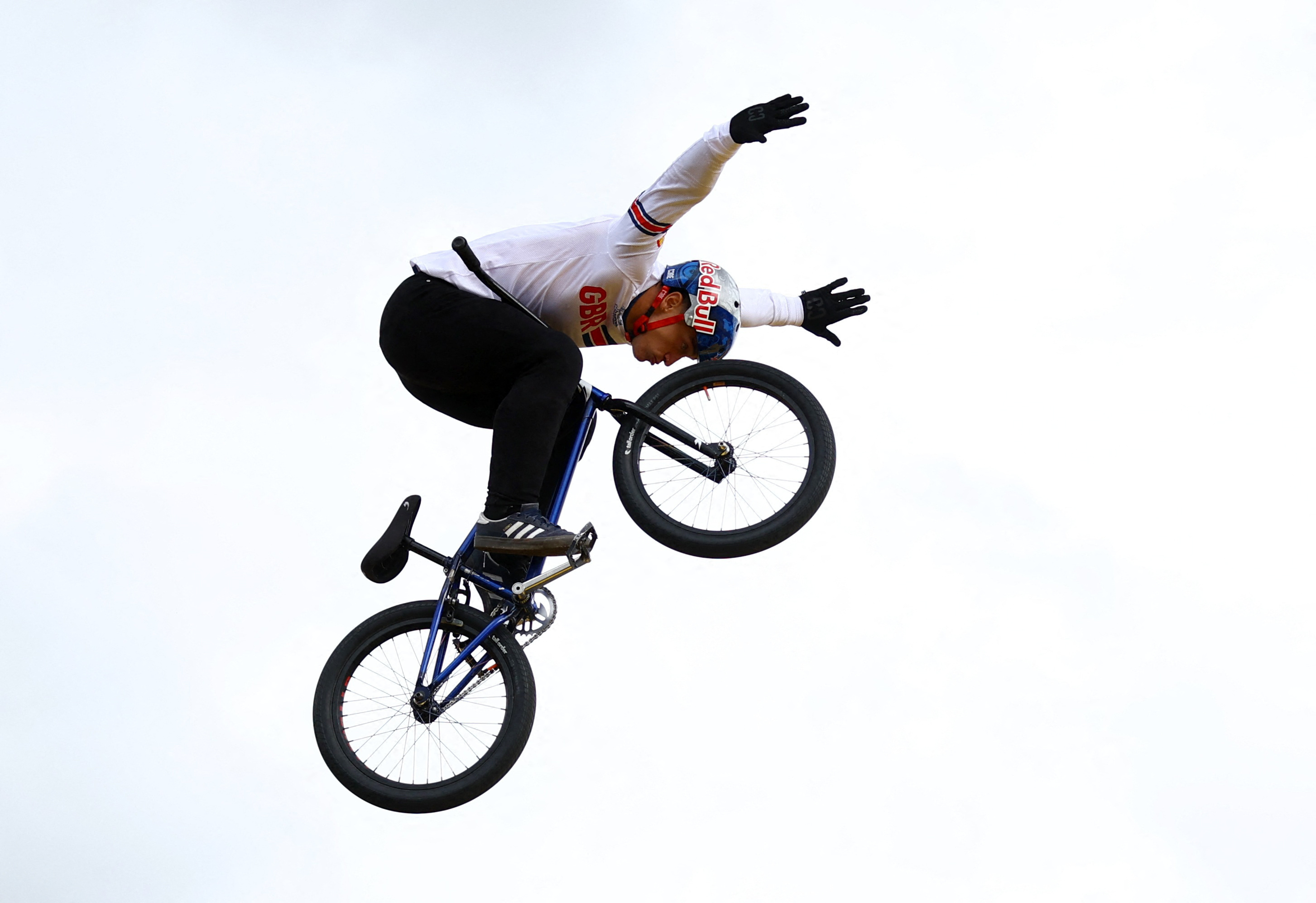 Britain's Reilly and American Roberts soar to BMX freestyle golds
