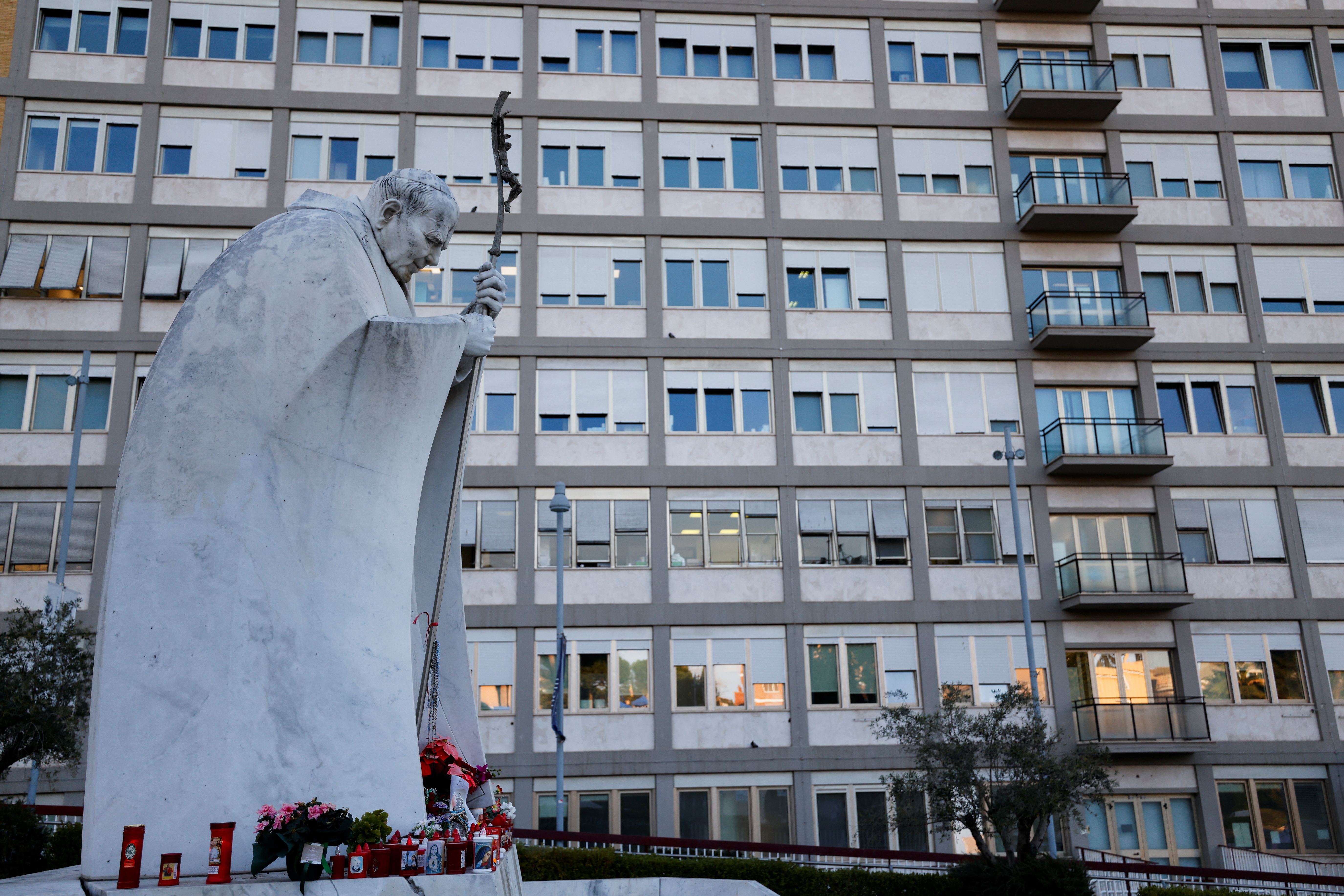 Pope Francis in treatment at Gemelli Hospital in Rome