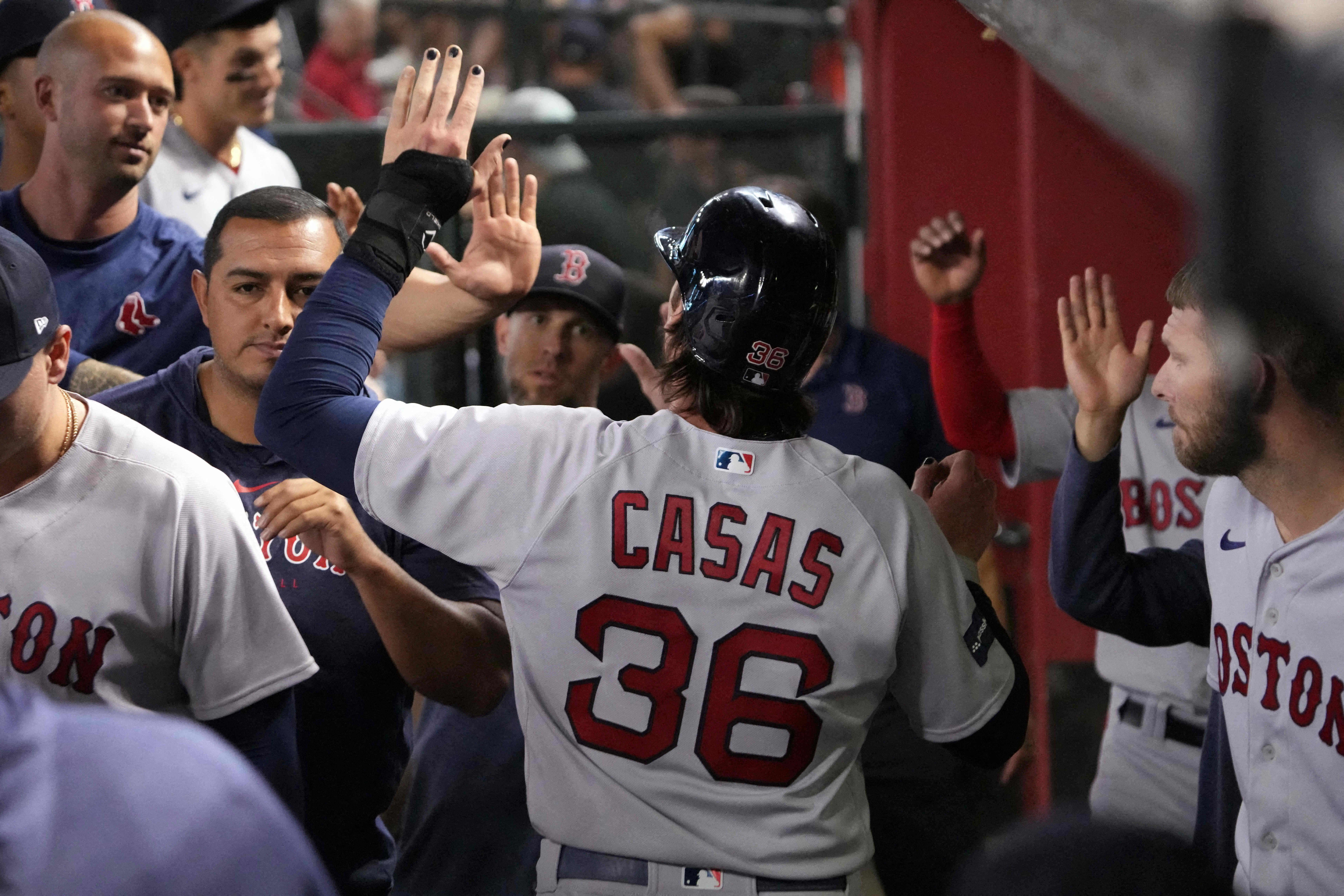 Red Sox end losing streak by beating Diamondbacks