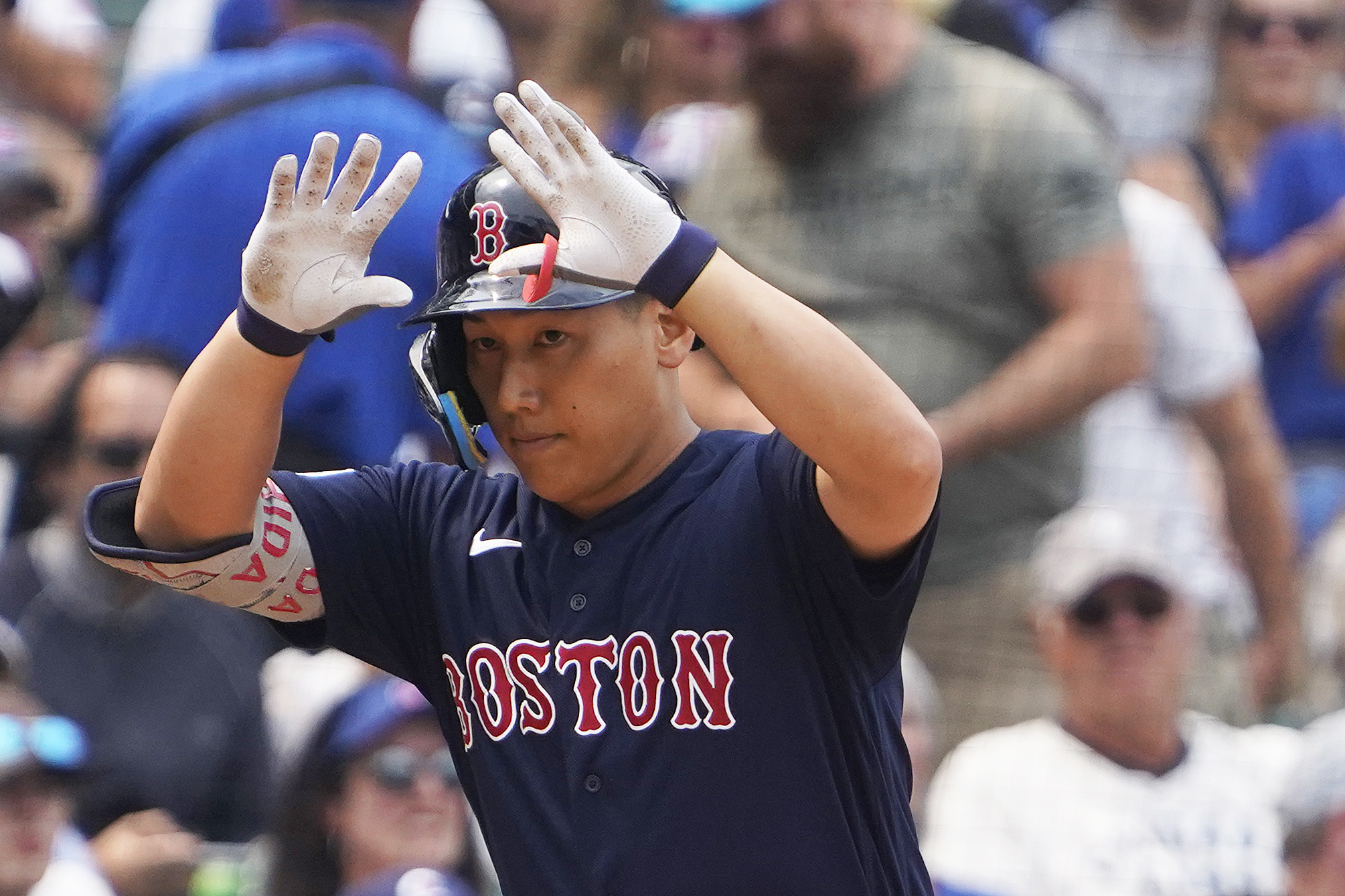 Masataka Yoshida grand slam powers Red Sox over Cubs