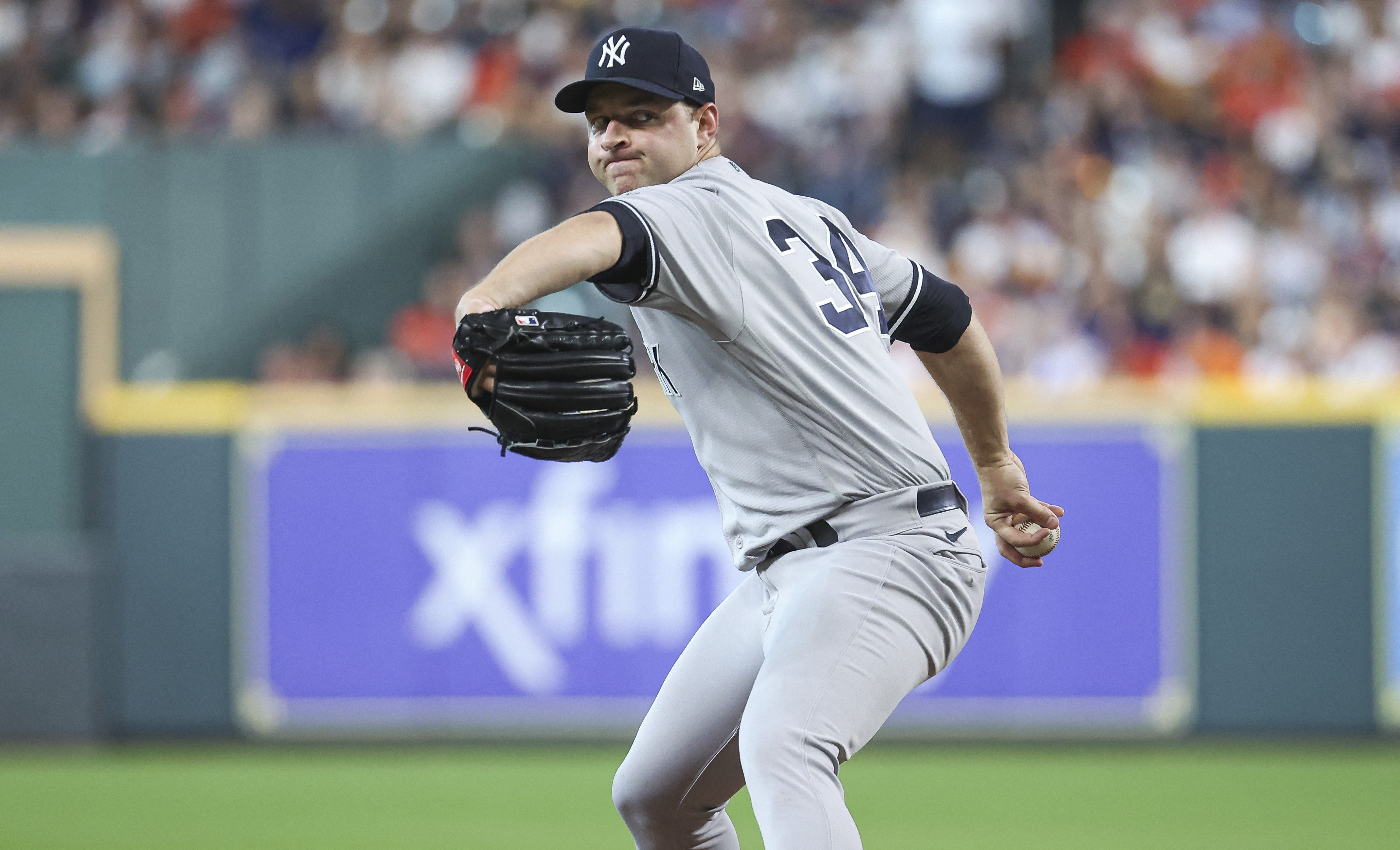 Prized prospect Domínguez homers again as Yankees complete 3-game sweep in  Houston with 6-1 win - Powell River Peak