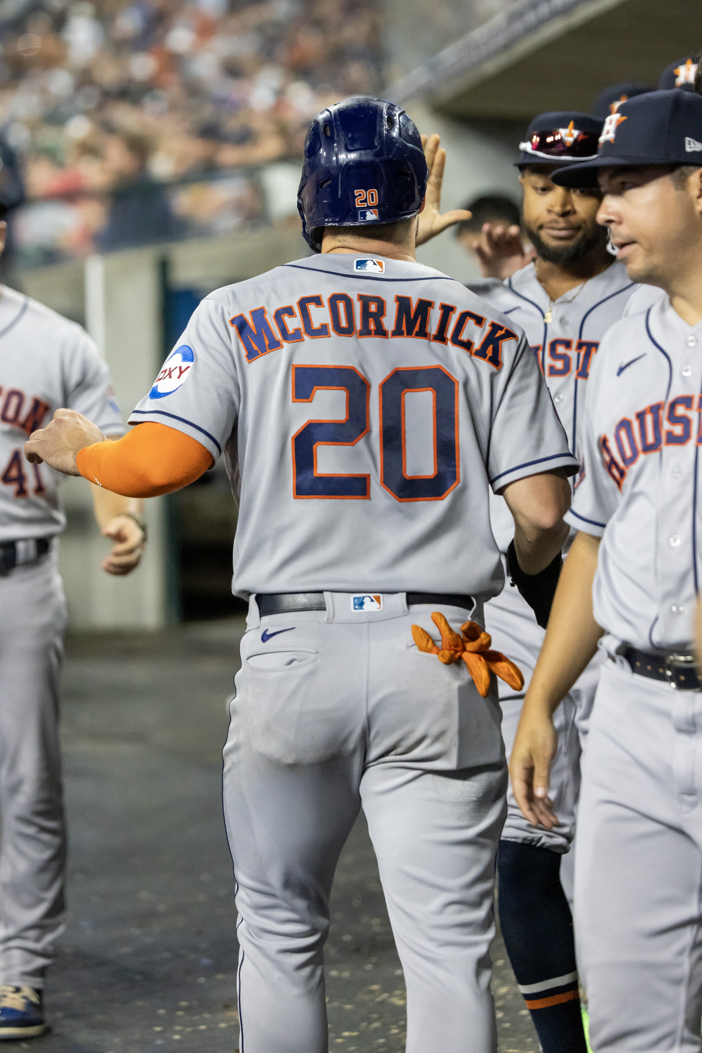 Bregman leads Astros to a 9-2 win over the Tigers