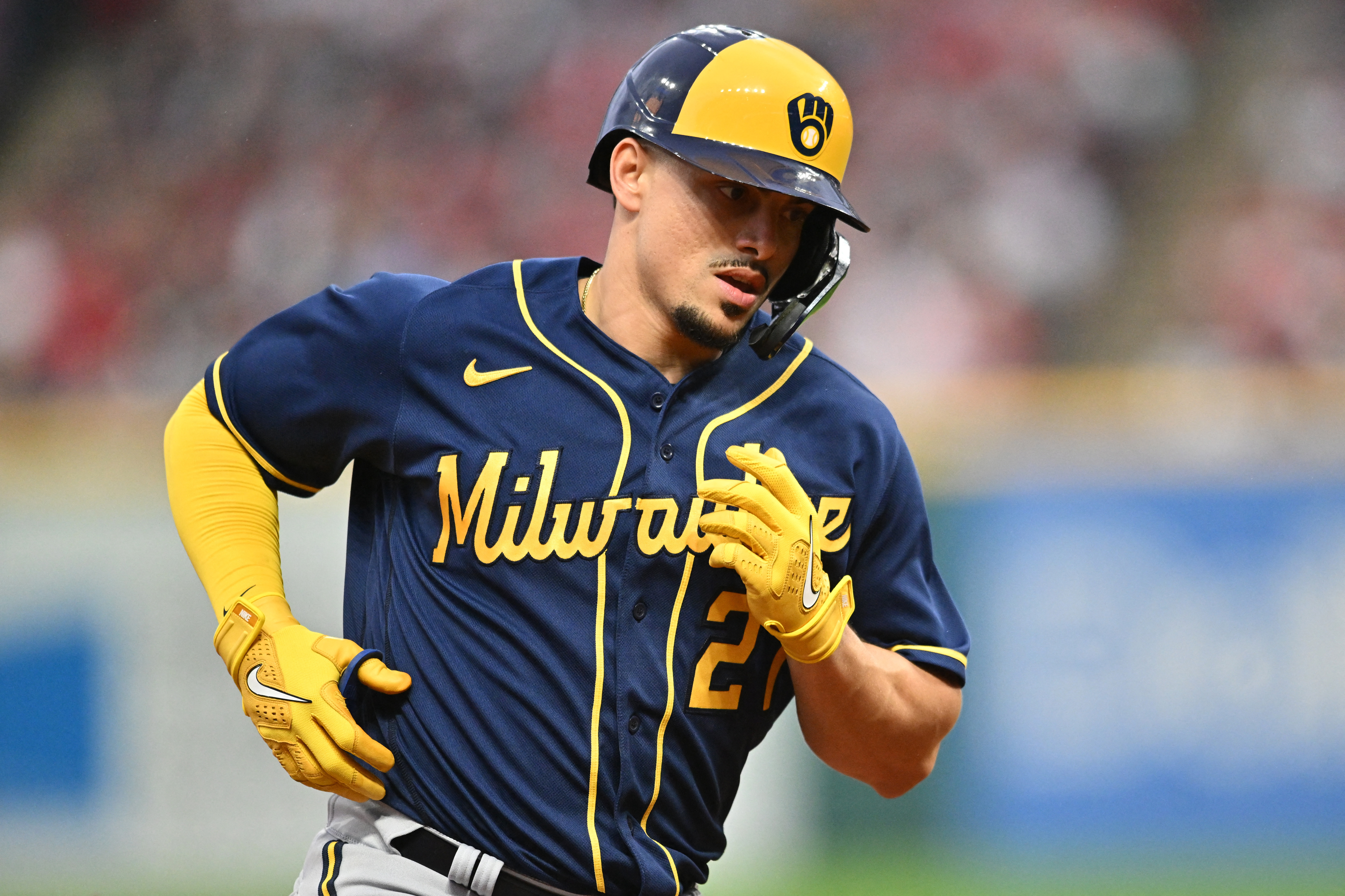 Joey Wiemer, Willy Adames homer as Brewers cool off Dodgers