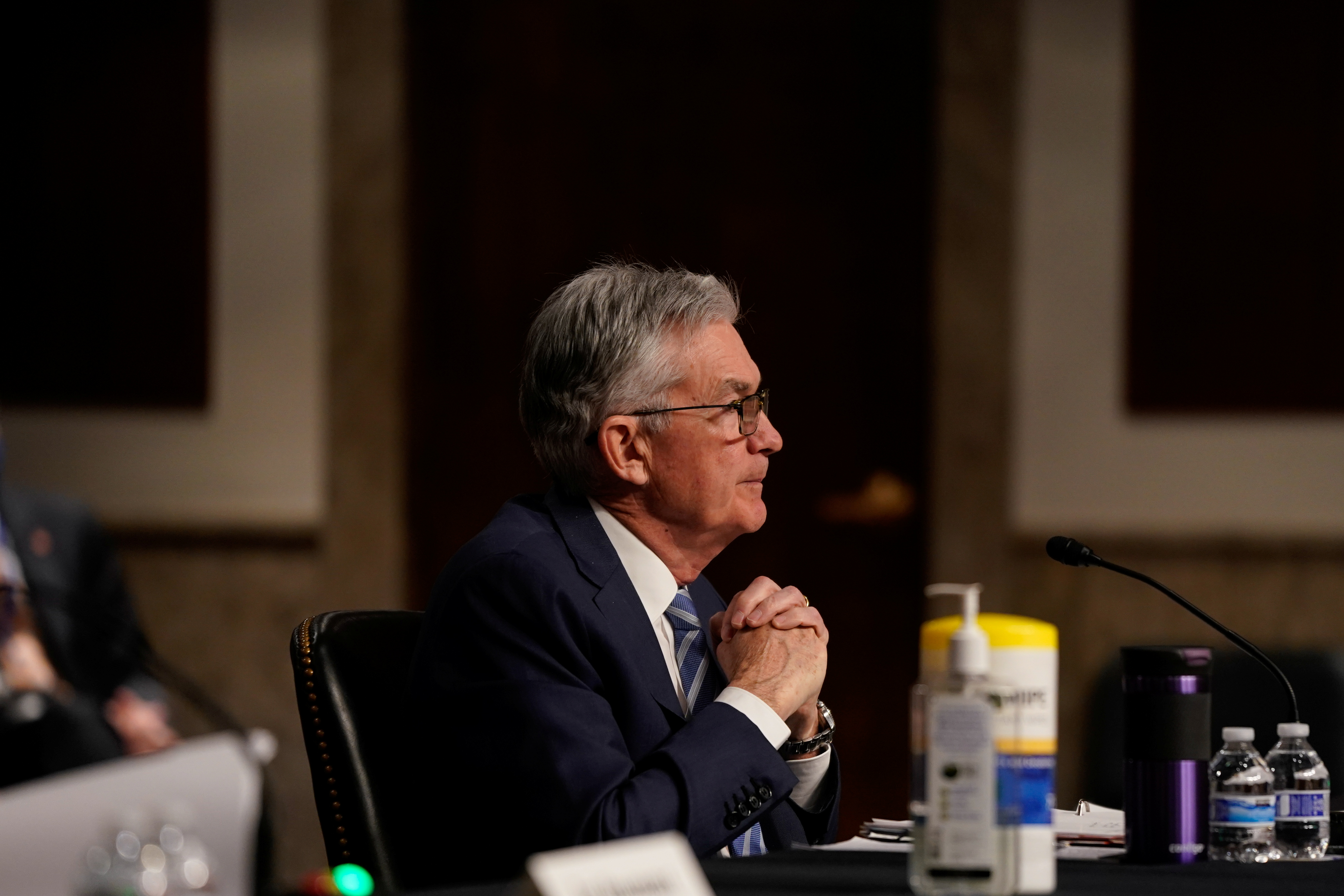 Federal Reserve Chair Jerome Powell pauses while testifying before a Senate Banking Committee hybrid hearing on oversight of the Treasury Department and the Federal Reserve on Capitol Hill in Washington, U.S., November 30, 2021. REUTERS/Elizabeth Frantz