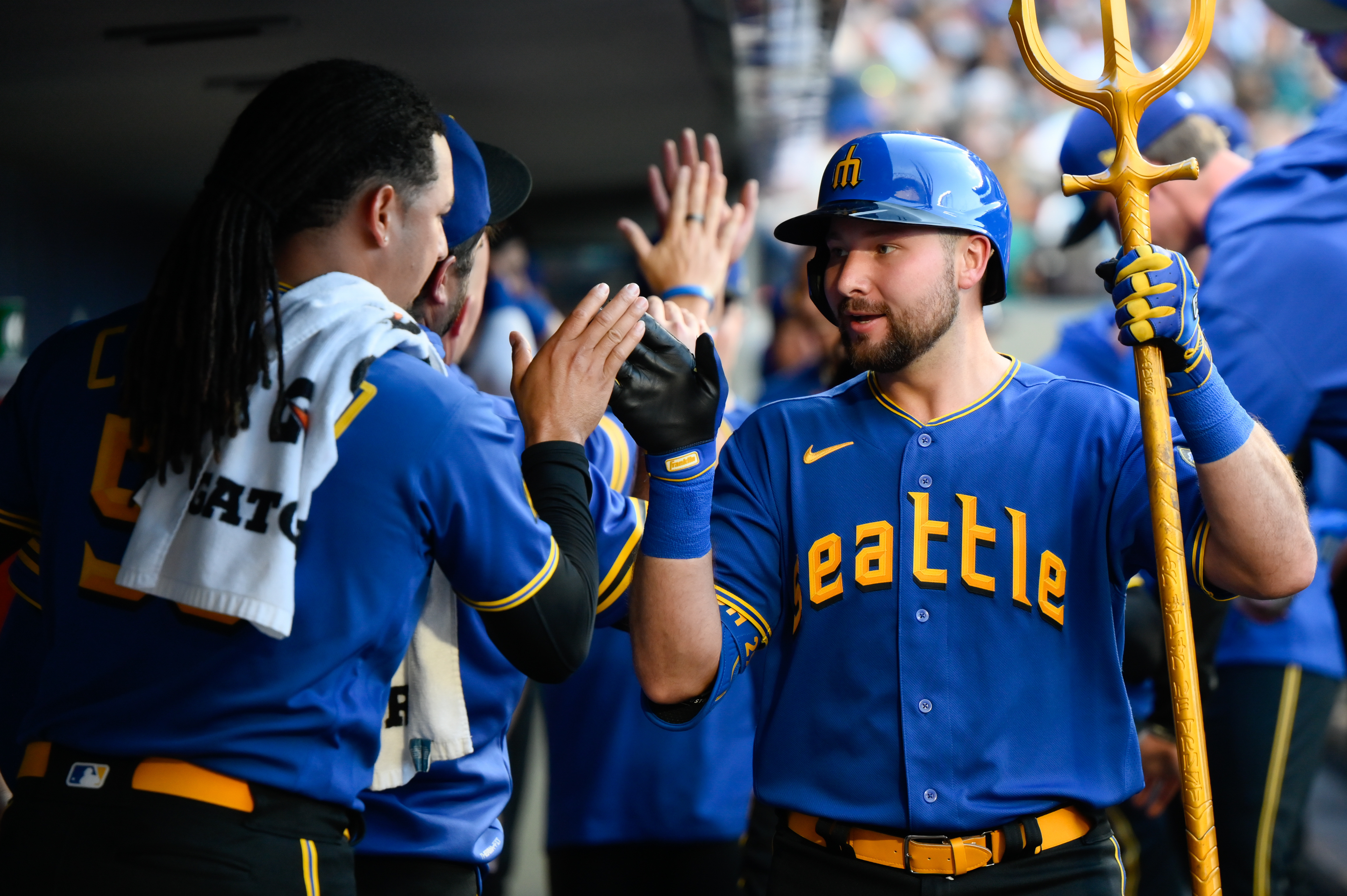 Mariners score 7 in the 8th to cap a 13-1 win over the Orioles - WTOP News