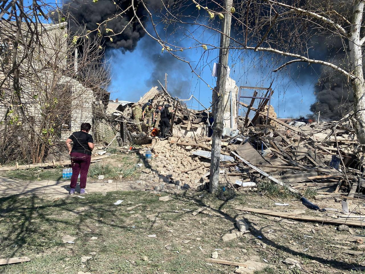Three people killed in Russian air attacks on Ukraine's Kharkiv region ...