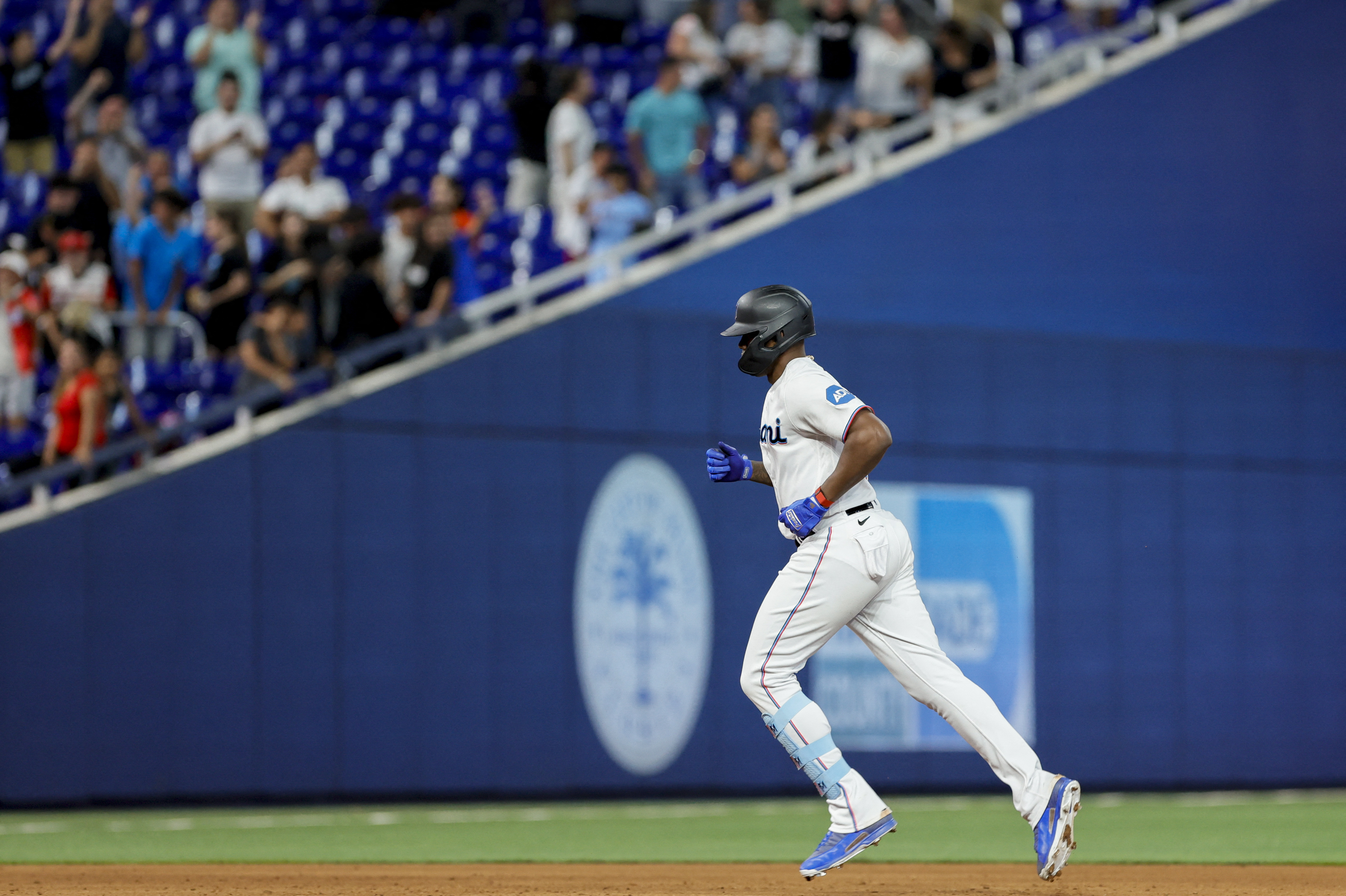 MARLINS WIN 5-4 ON THE JORGE SOLER (@js12) WALK-OFF HOME RUN, Bally Sports  Florida & Sun, Bally Sports Florida & Sun · Original audio