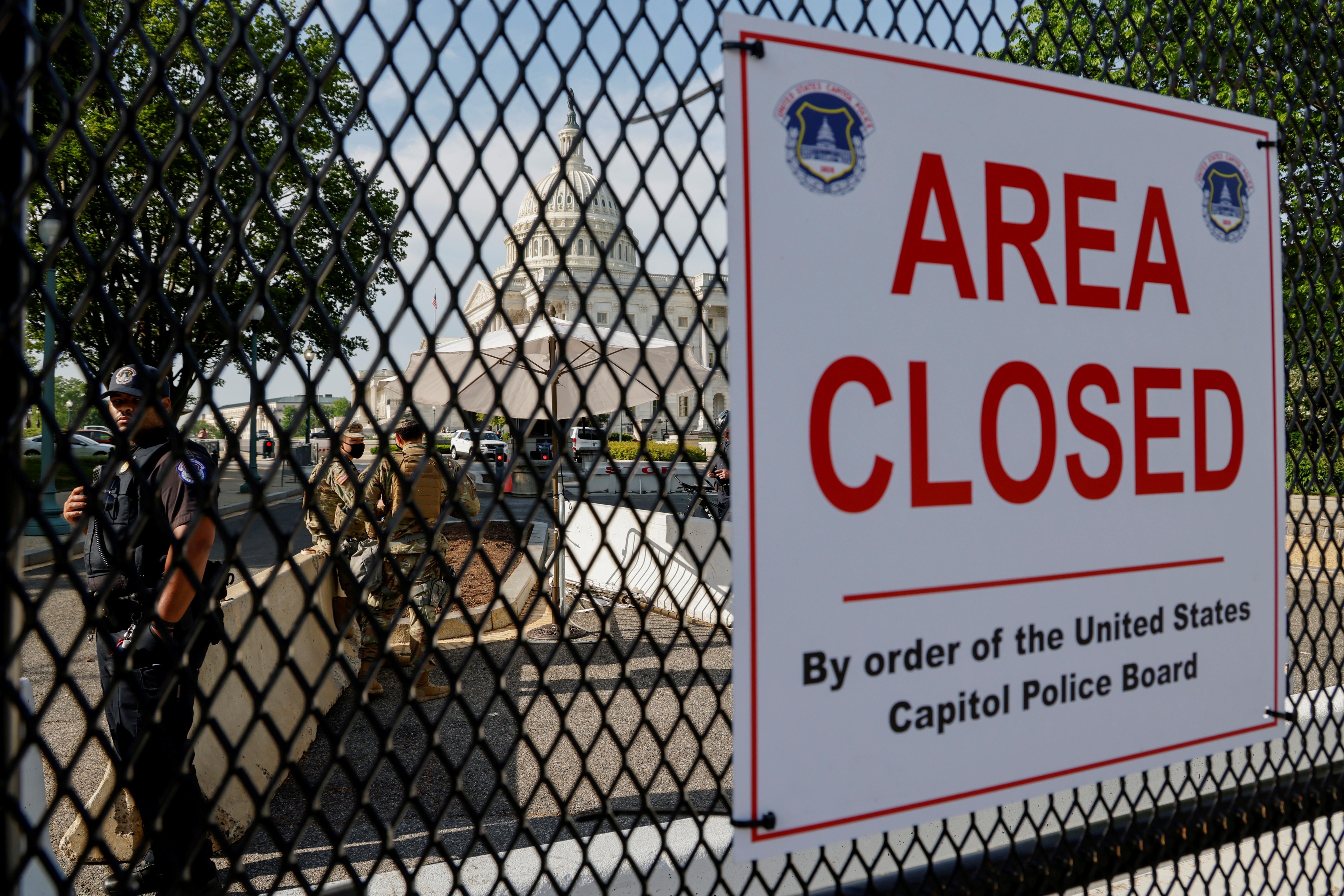 U.S. Capitol Police and National Guard soldiers operate a checkpoint at the U.S. Capitol in Washington