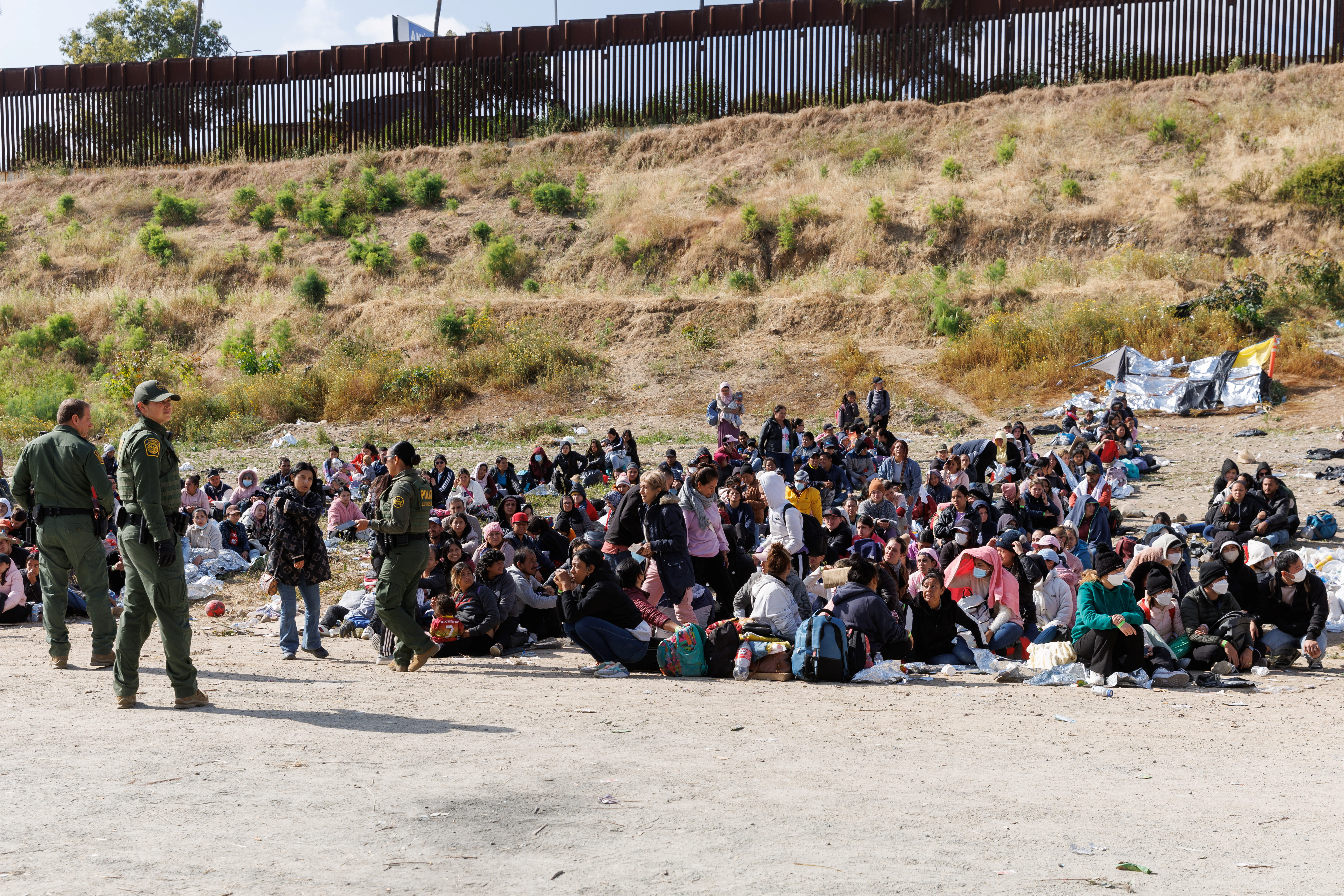 Mexicans can Use US Border Crossing Card to enter the US. 