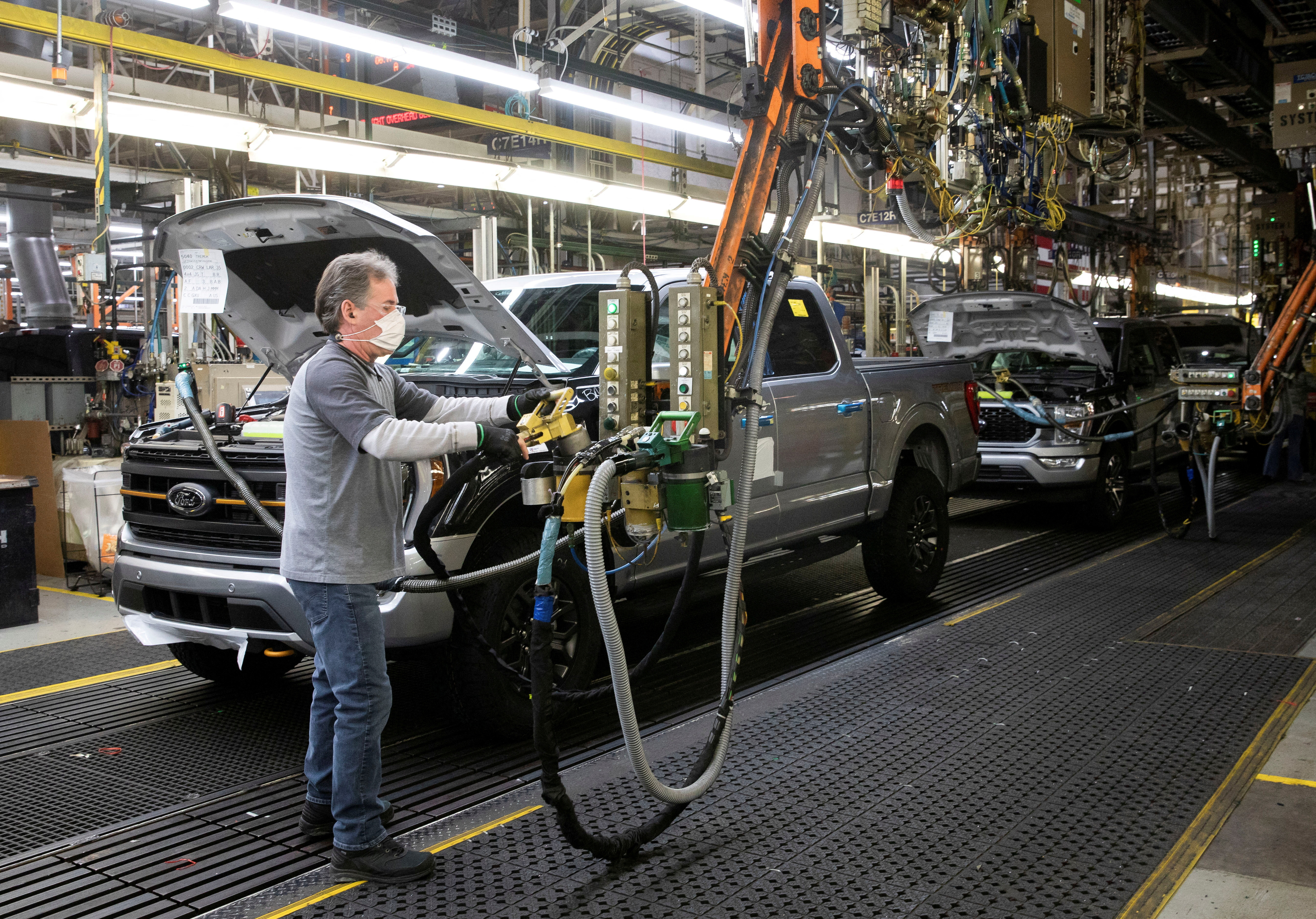 Ford produces its 40 millionth F-series pickup in Dearborn