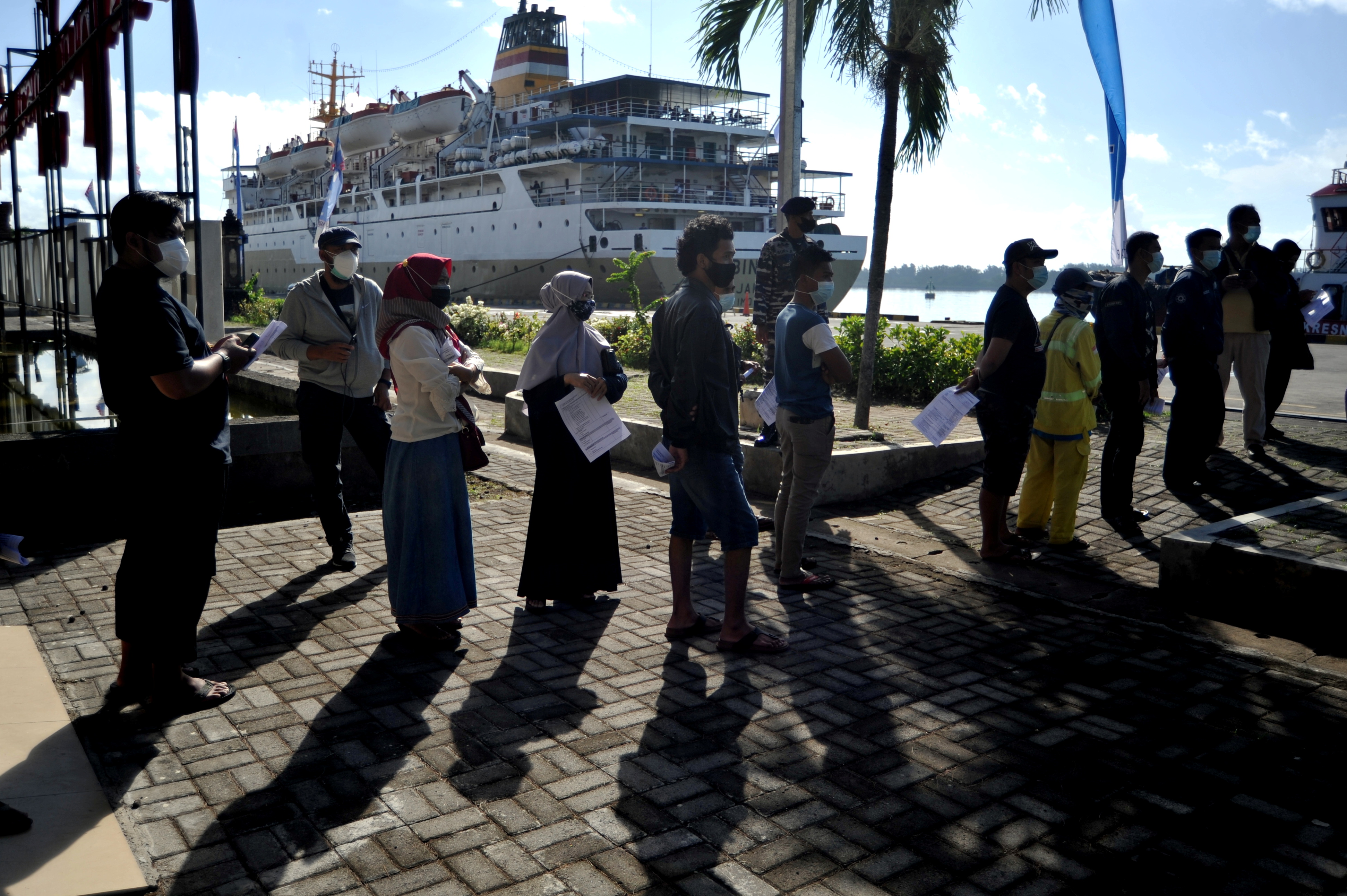 Mass vaccination program at Benoa Harbor, Denpasar, Bali