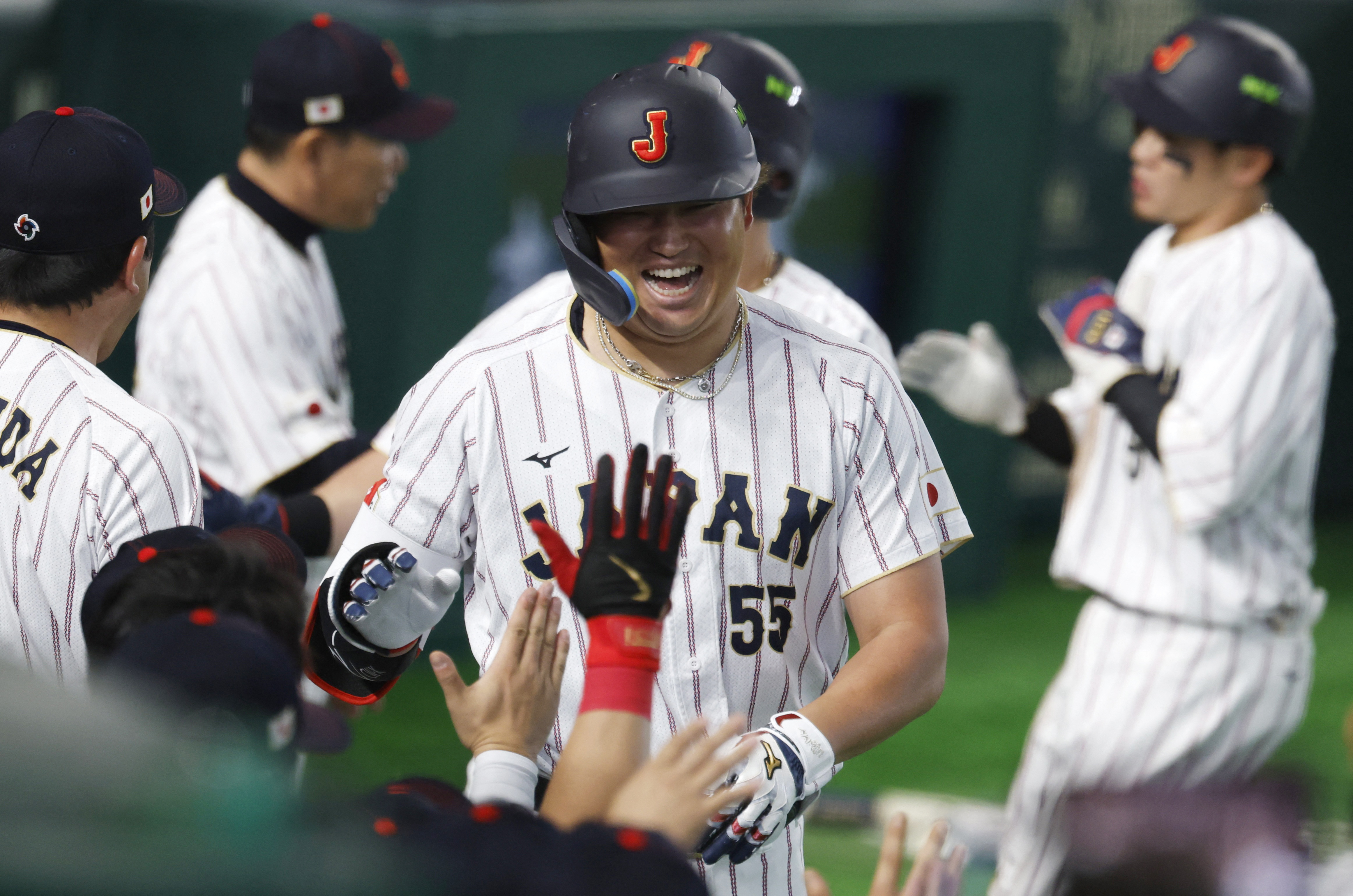 WBC＝日本、チェコ下して4戦全勝で決勝Tへ 村上が満塁弾 | ロイター