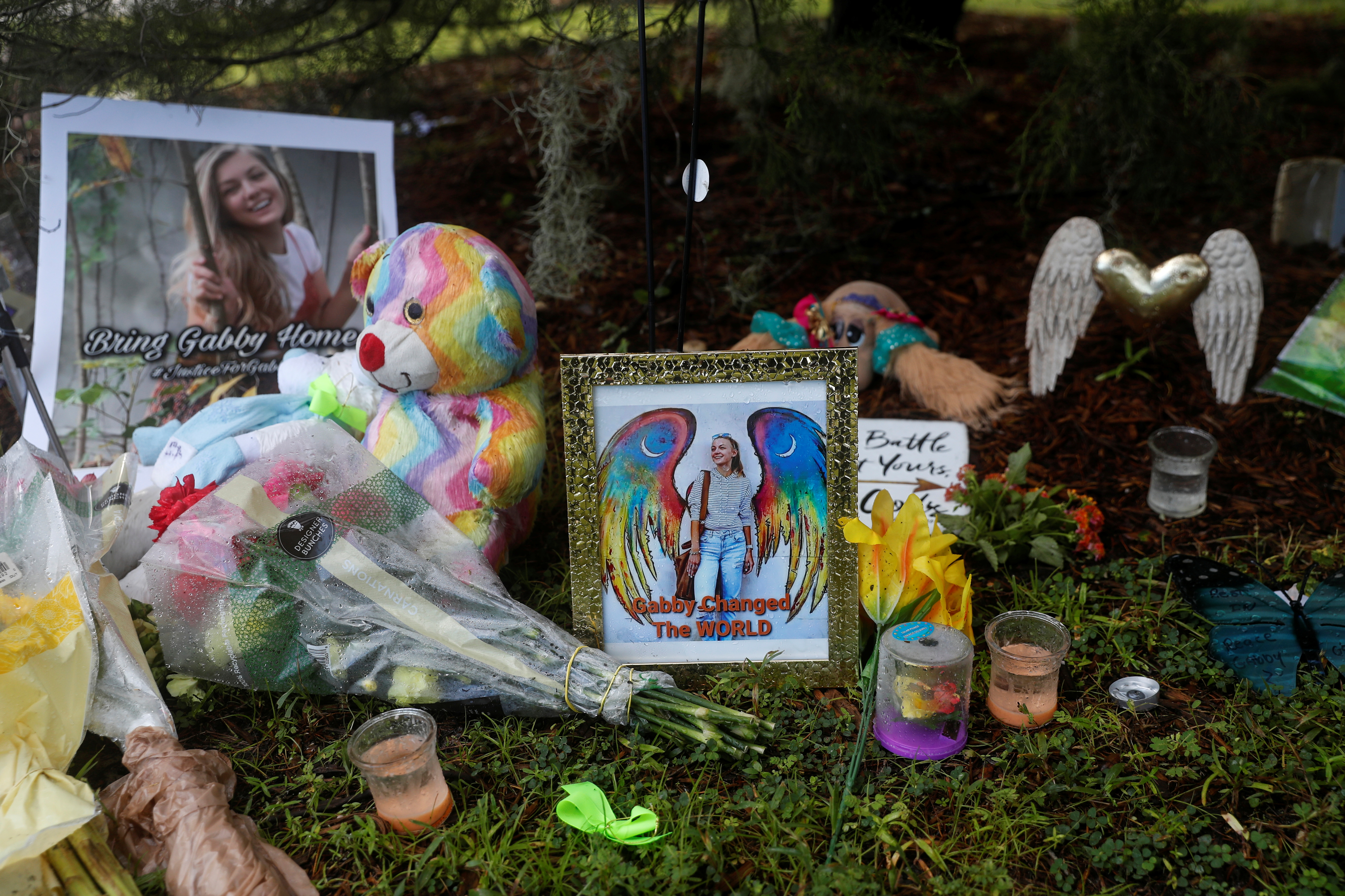 A makeshift memorial for Gabby Petito is seen, after a woman's body found in a Wyoming national park was identified as that of the missing 22-year-old travel blogger, near North Port City Hall in North Port, Florida, U.S., September 22, 2021. REUTERS/Shannon Stapleton