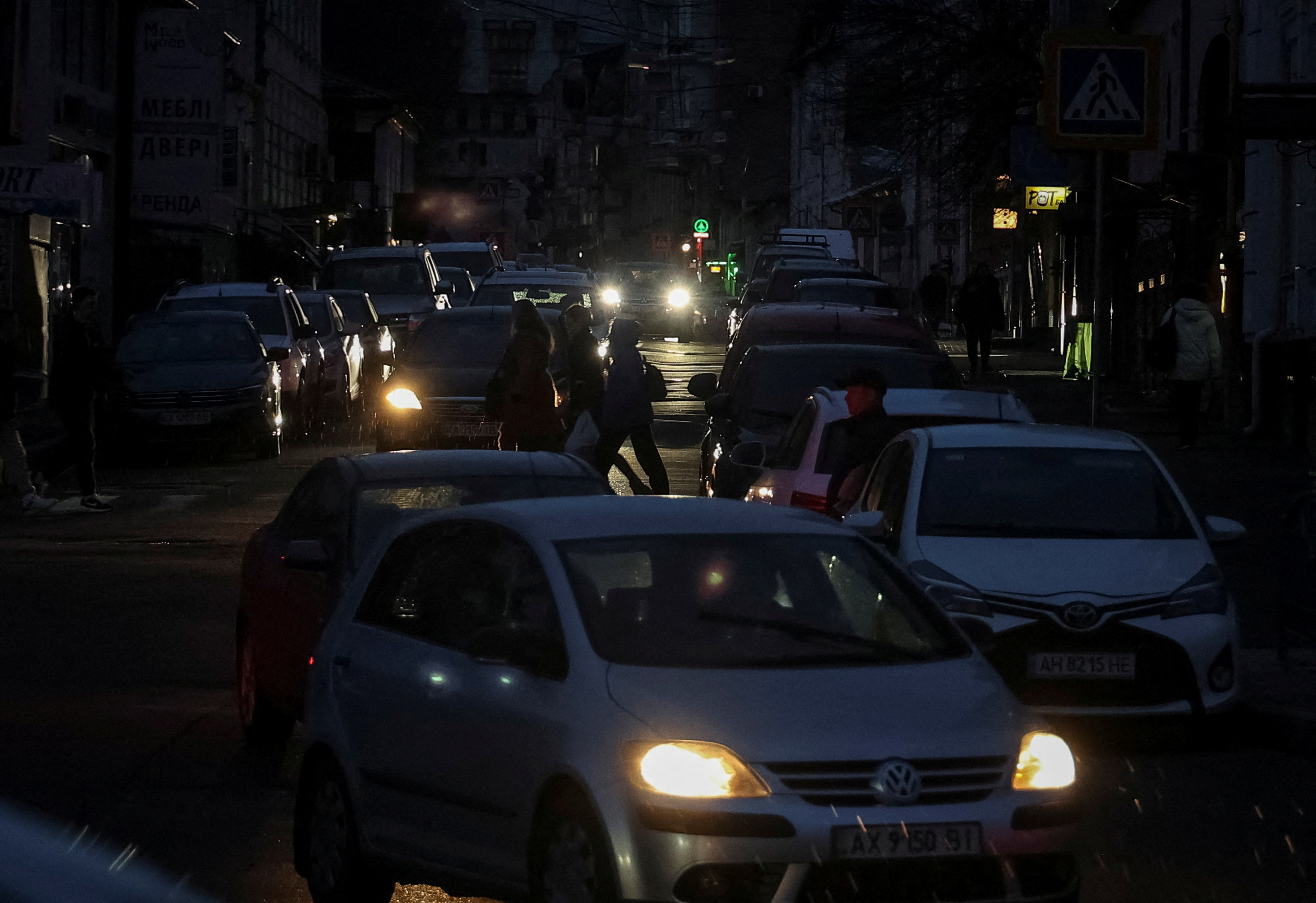 City without electricity after critical civil infrastructure was hit by Russian missile attacks in Kharkiv
