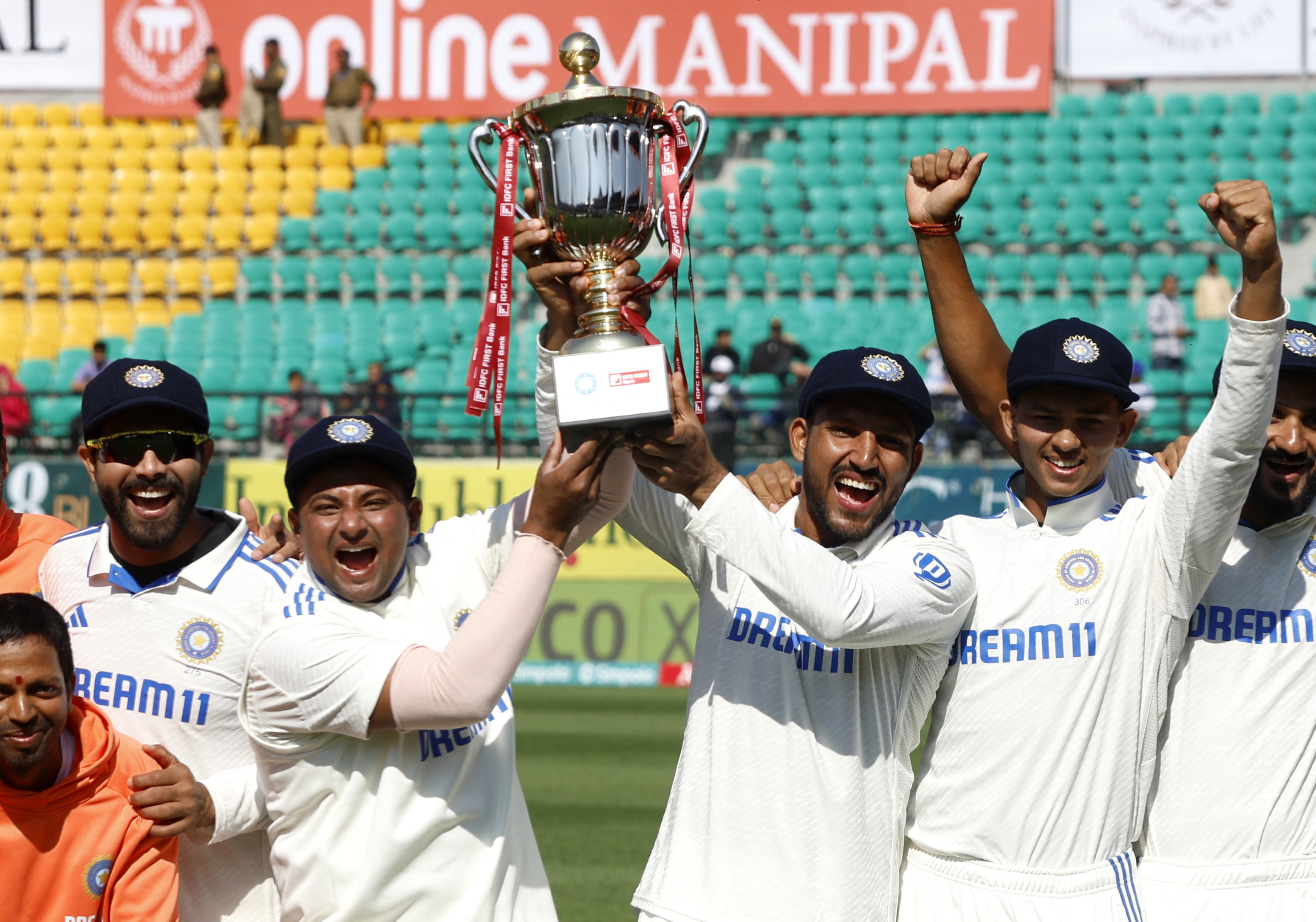 India Claim Record Test Win And Series Lead As England Collapse Again  
