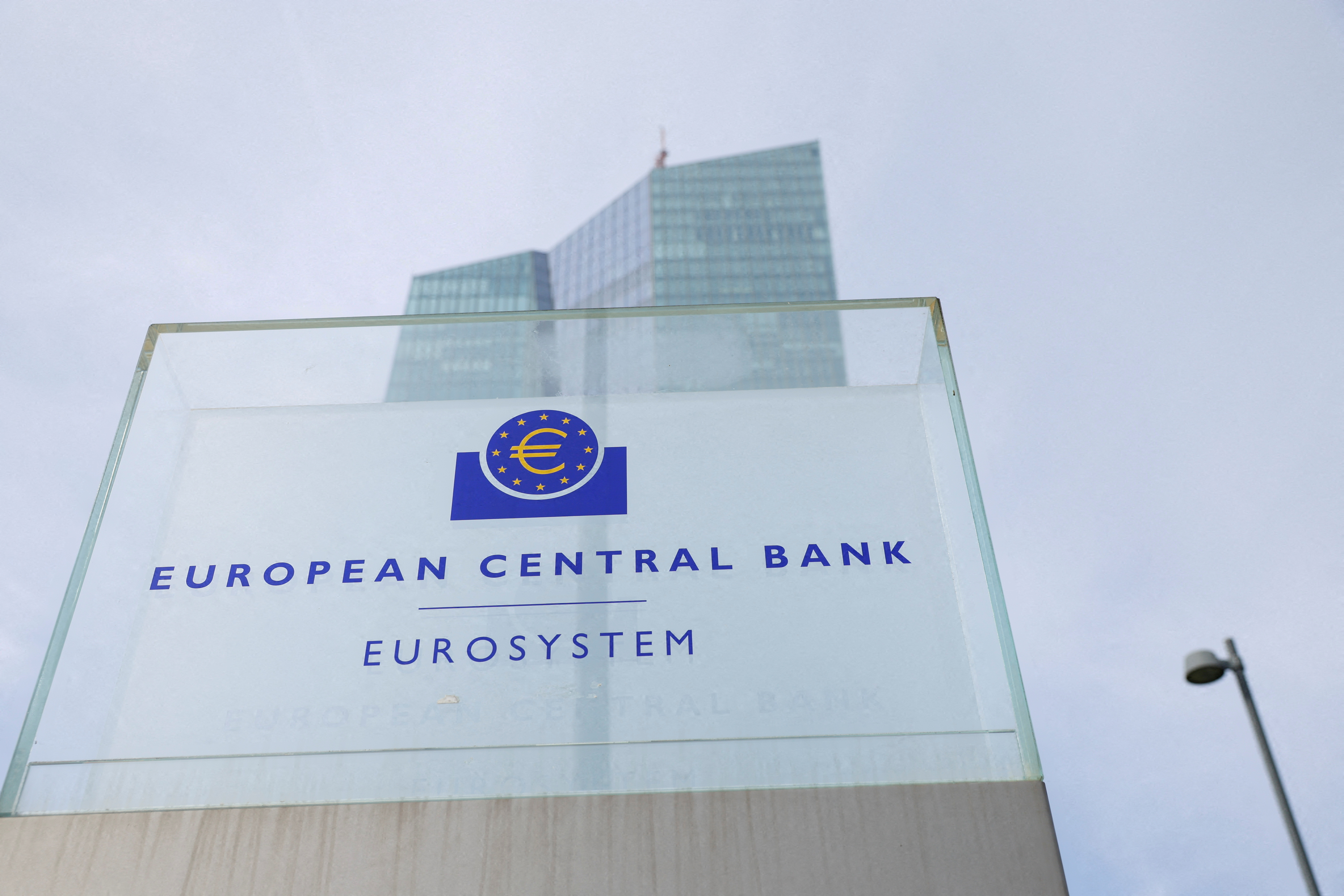 ユーロ圏銀行融資、3月も低調　家計向けは10年ぶり低い伸び