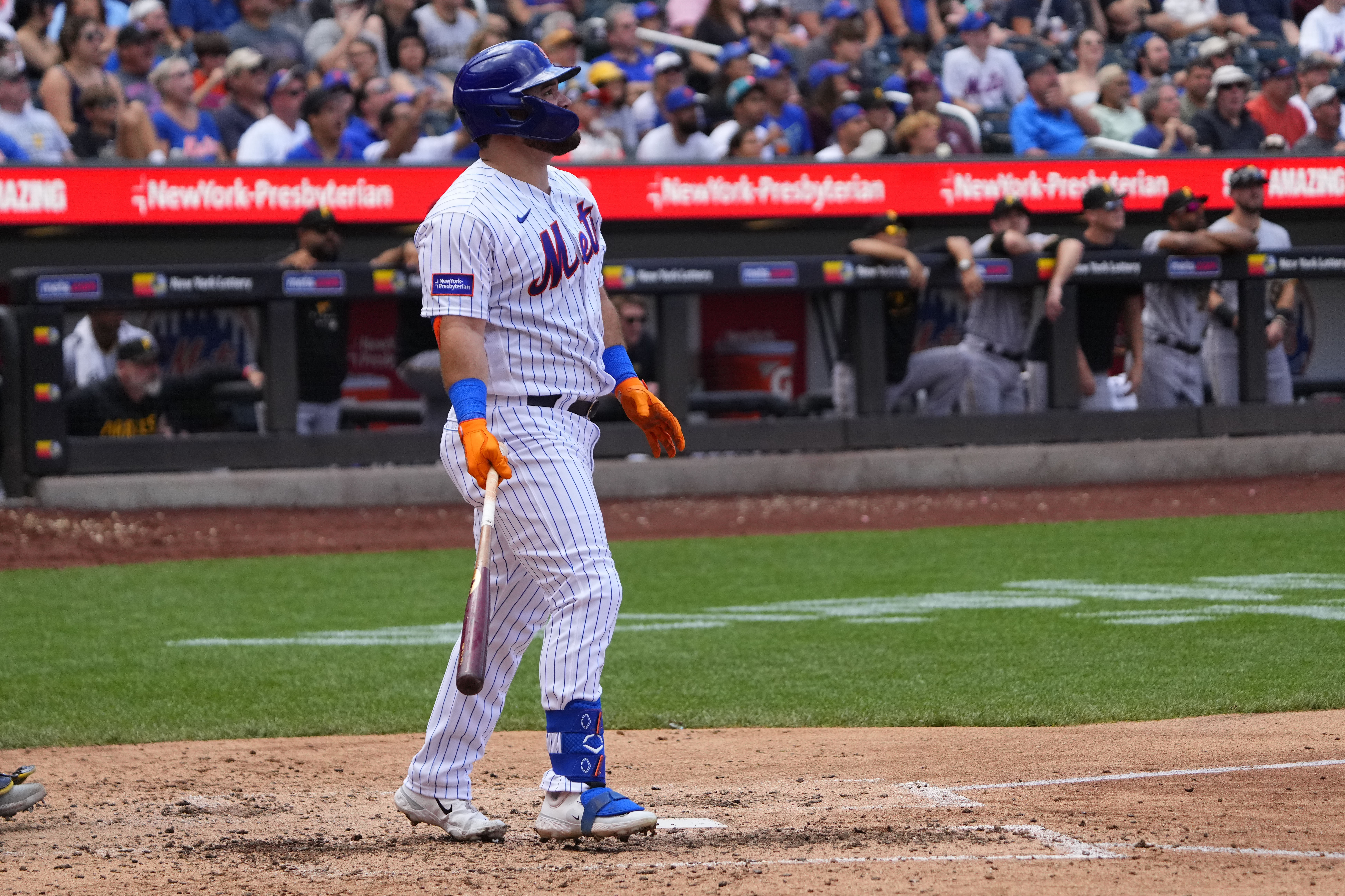 Mets blast Pirates 8-3 behind DJ Stewart's 2 HRs