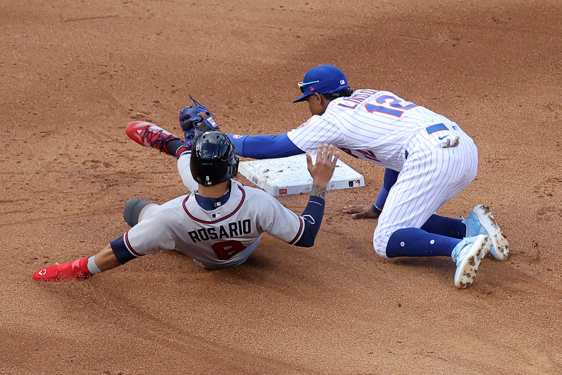 Francisco Alvarez helps Mets get doubleheader split with Braves