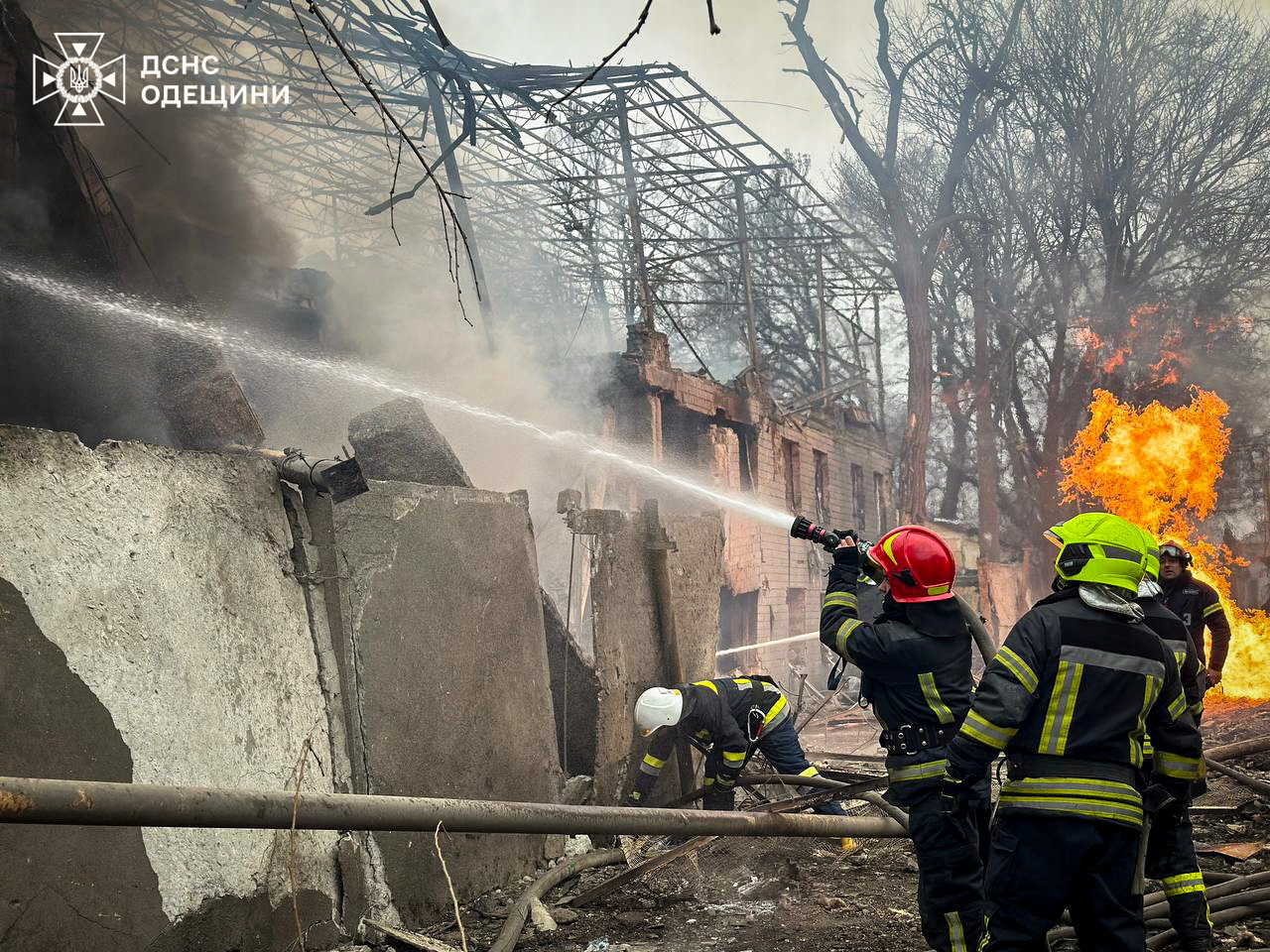 Russian missiles kill 20 in Odesa, Zelenskiy vows retaliation | Reuters