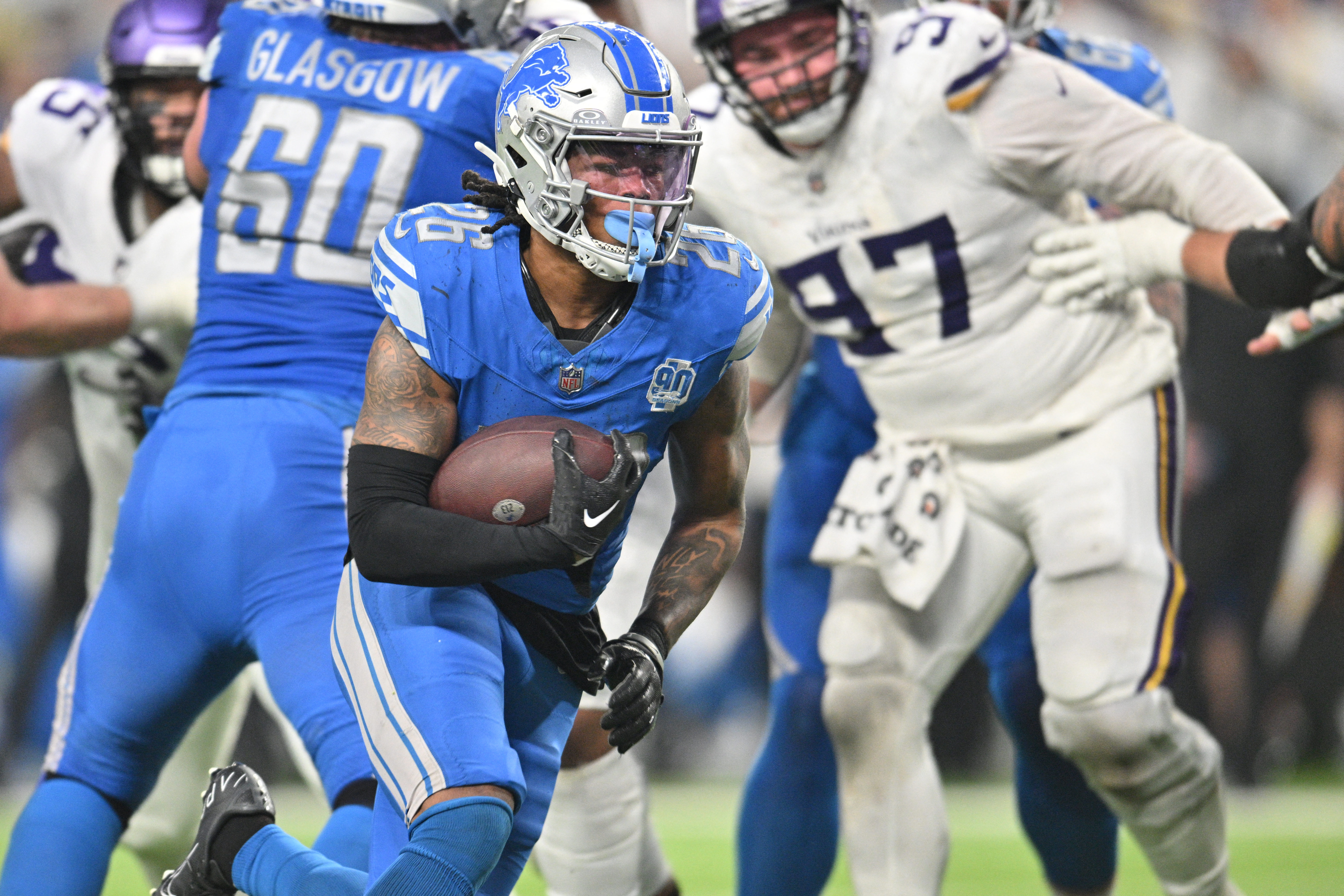 NFL roundup: Lions topple Vikings, lock down NFC North title