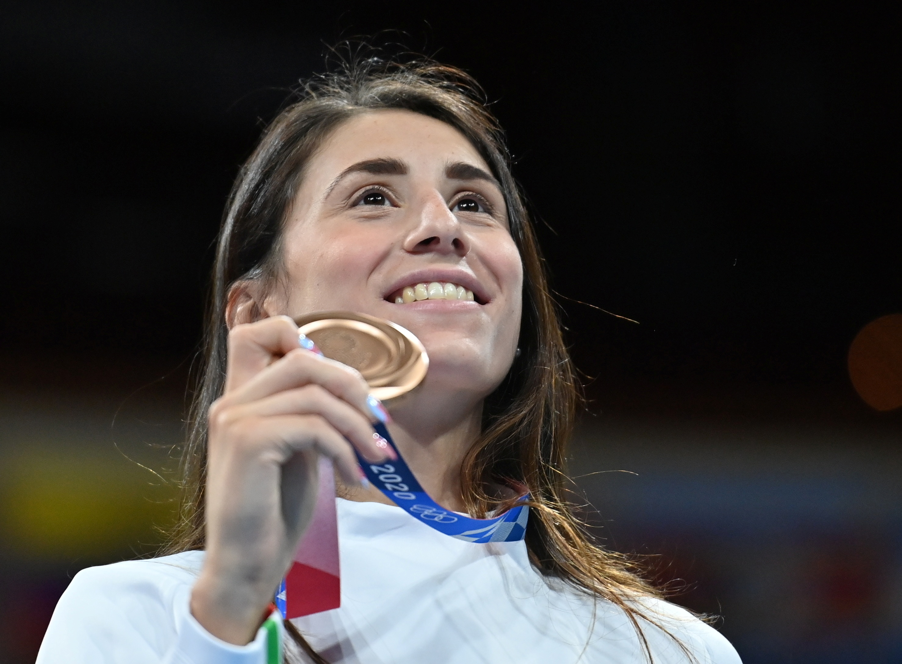 Tokyo 2020 Olympics -  Boxing - Women's Featherweight - Medal Ceremony - Kokugikan Arena - Tokyo, Japan - August 3, 2021 Bronze medallist Irma Testa of Italy poses with her medal Pool via REUTERS/Luis Robayo