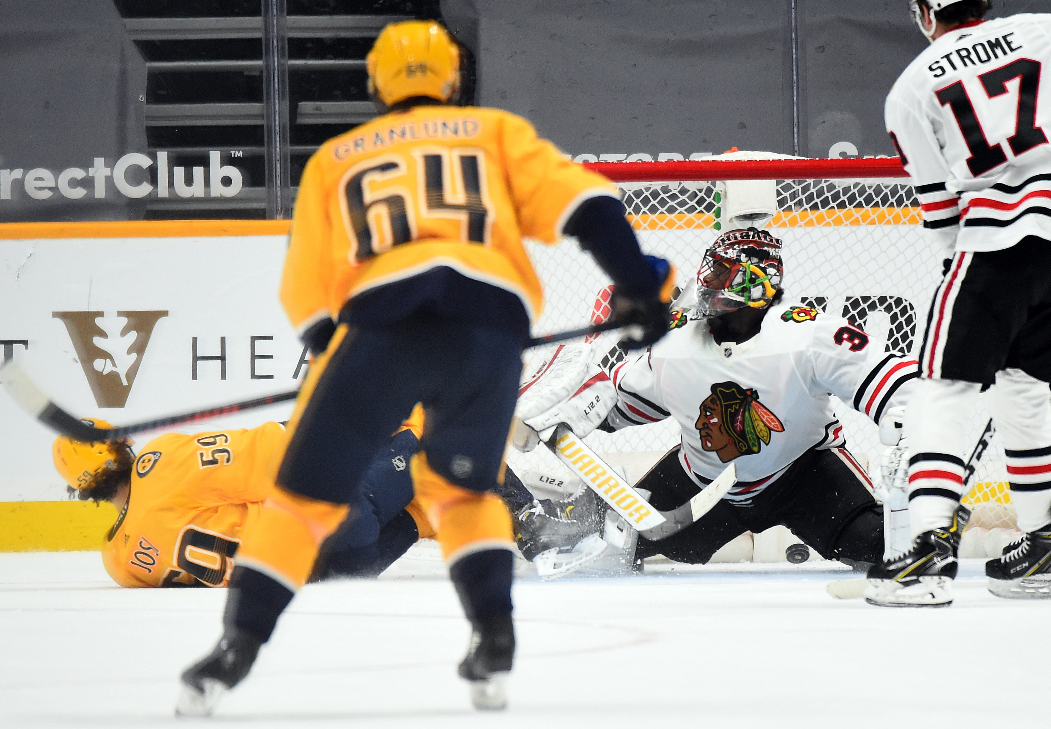 Blackhawks Want Quick Revenge On Host Predators | Reuters