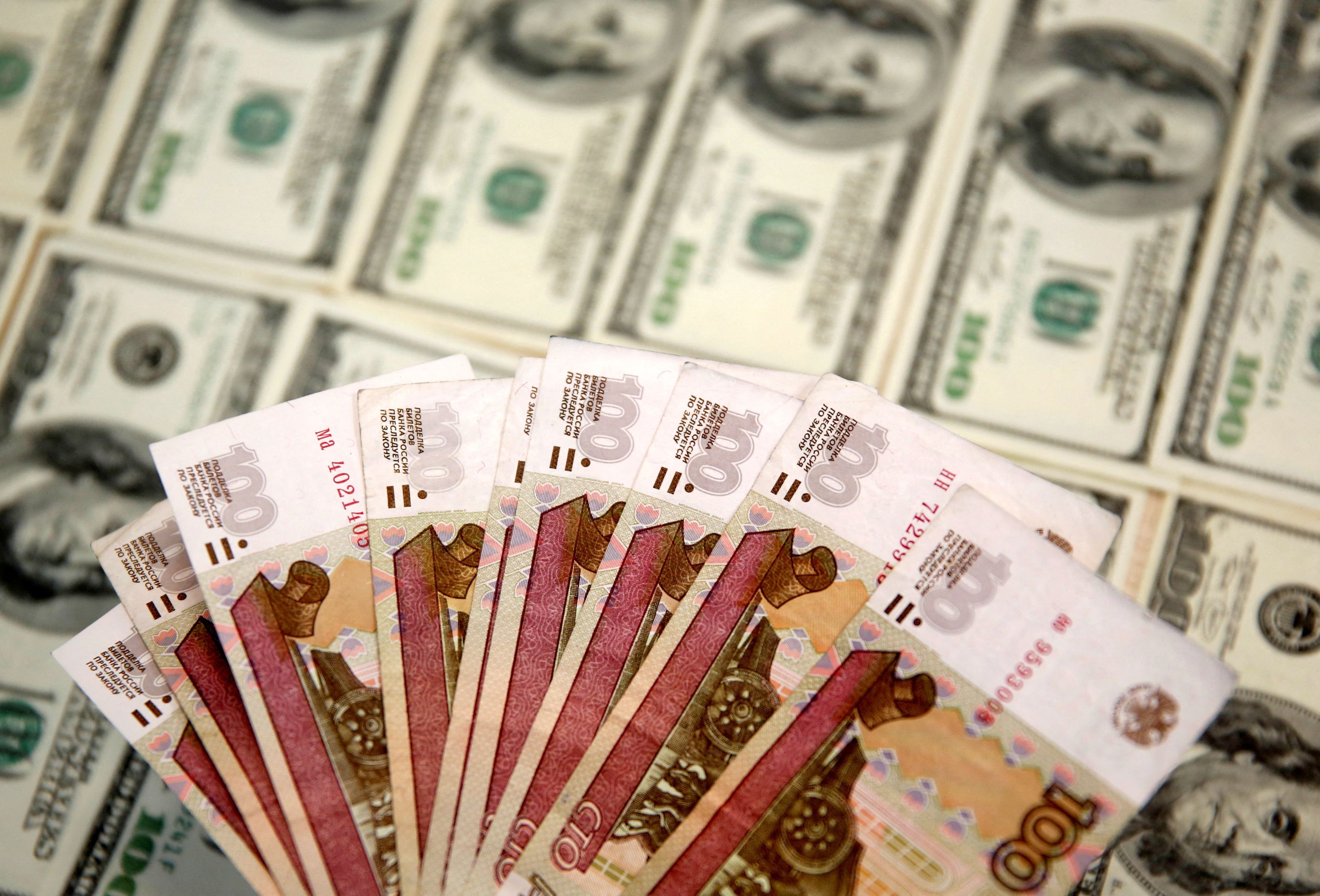 rouble-firms-towards-61-vs-dollar-despite-eu-sanctions-reuters