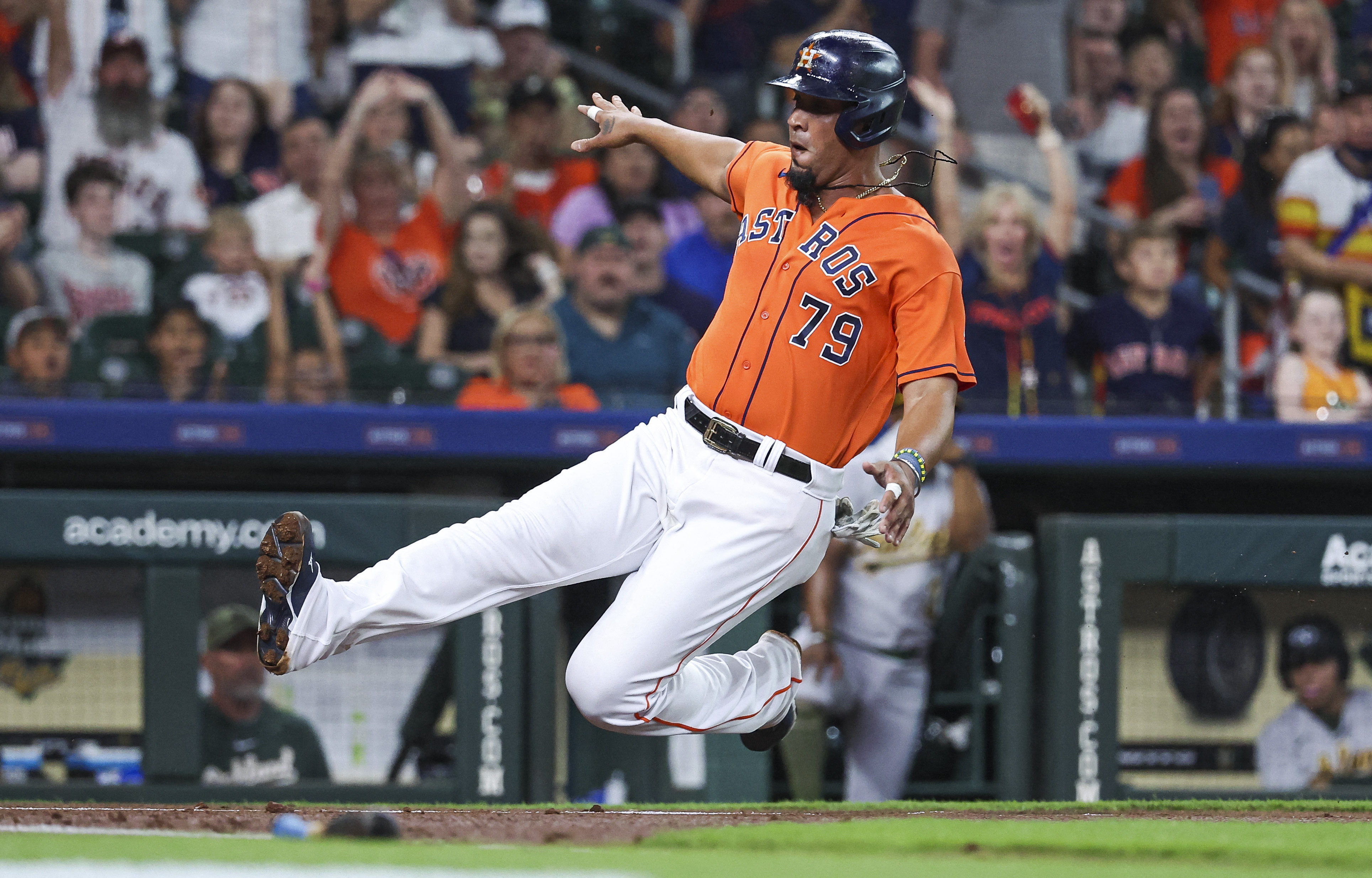 Astros stars to sign autographs at Academy stores