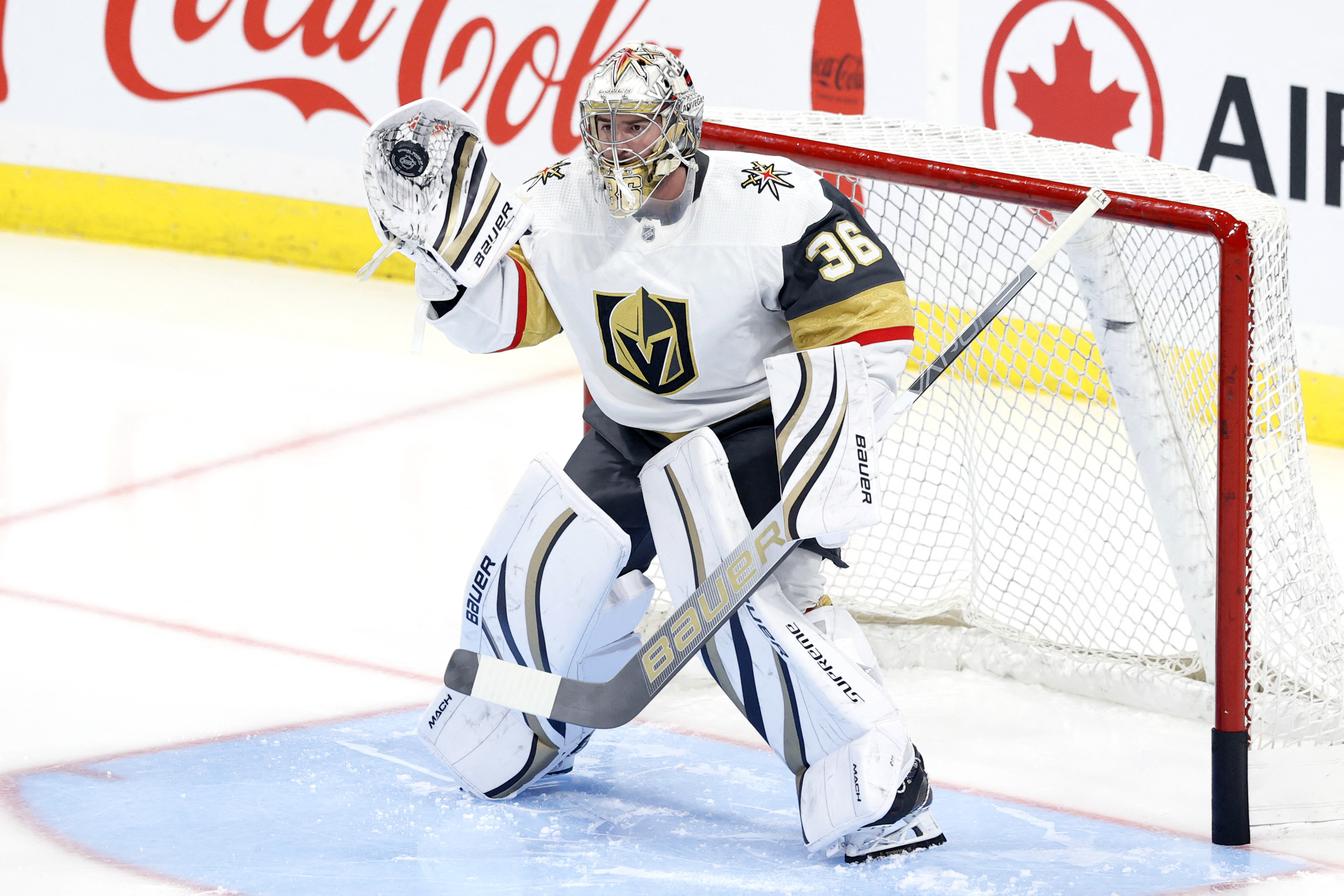 Golden Knights beat Jets 5-3 for 5th straight win to open season