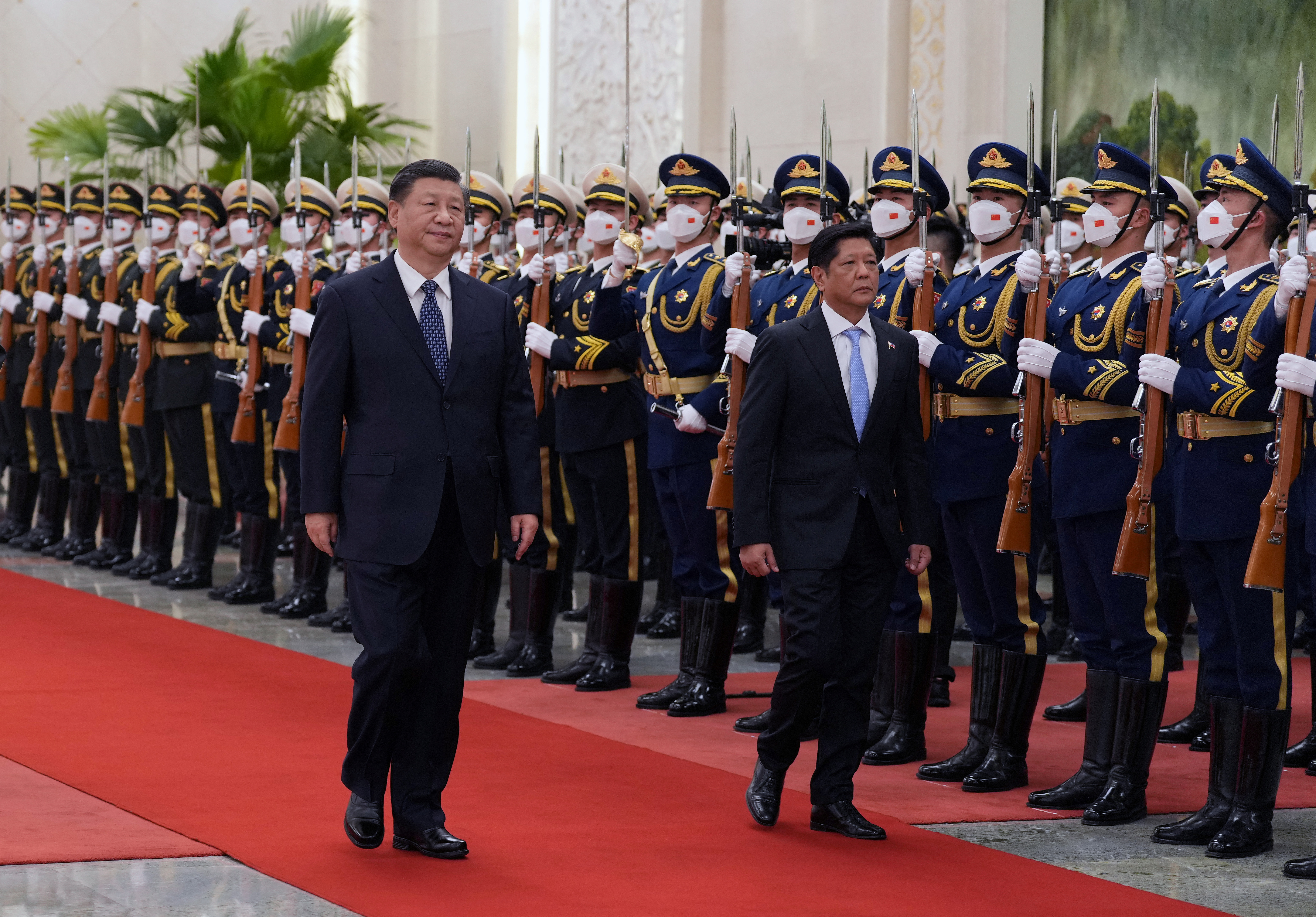 Chinese President Xi Jinping and Philippine President Ferdinand Marcos Jr. in Beijing