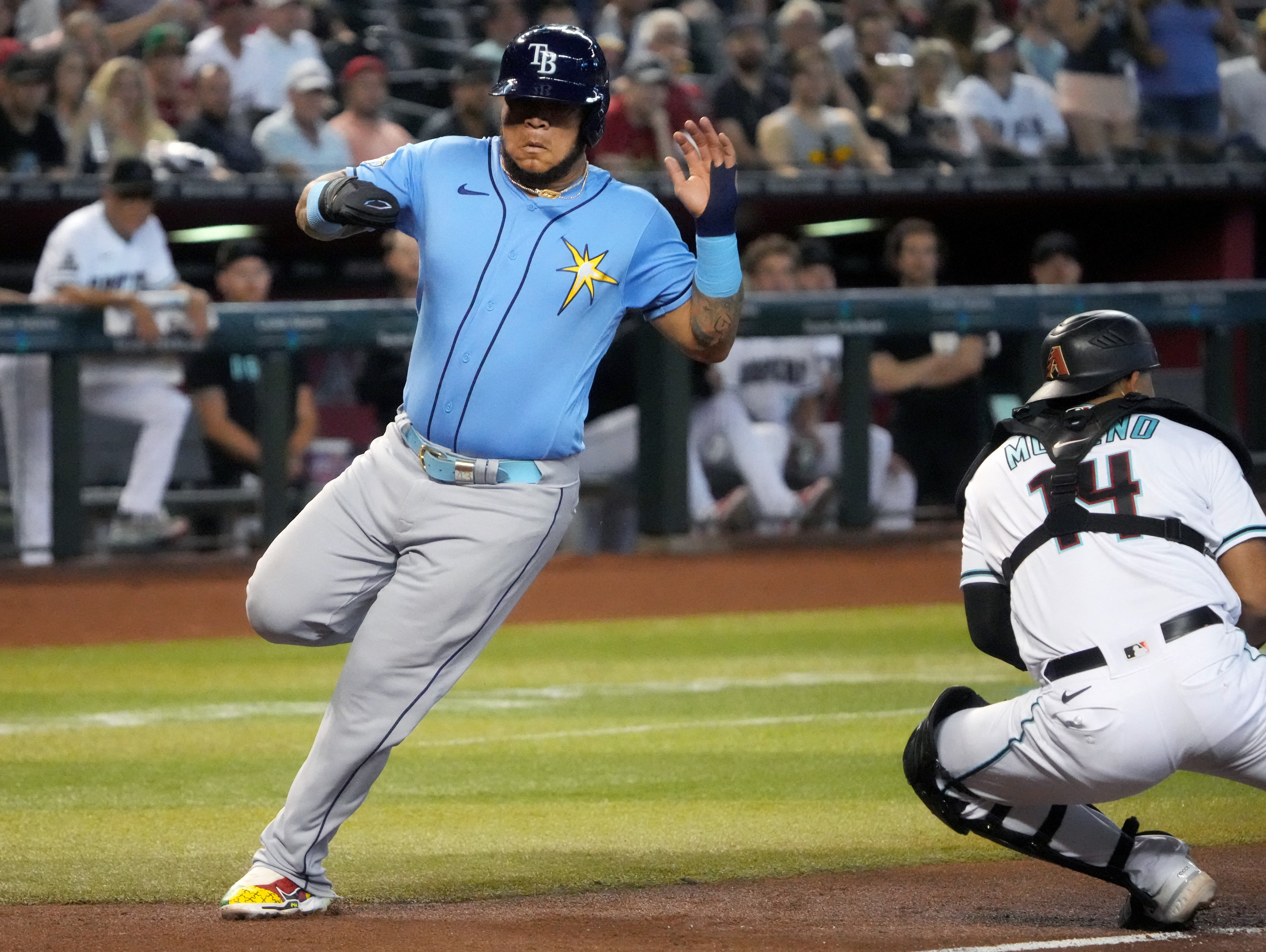 Rays use five-run third inning to knock off Diamondbacks