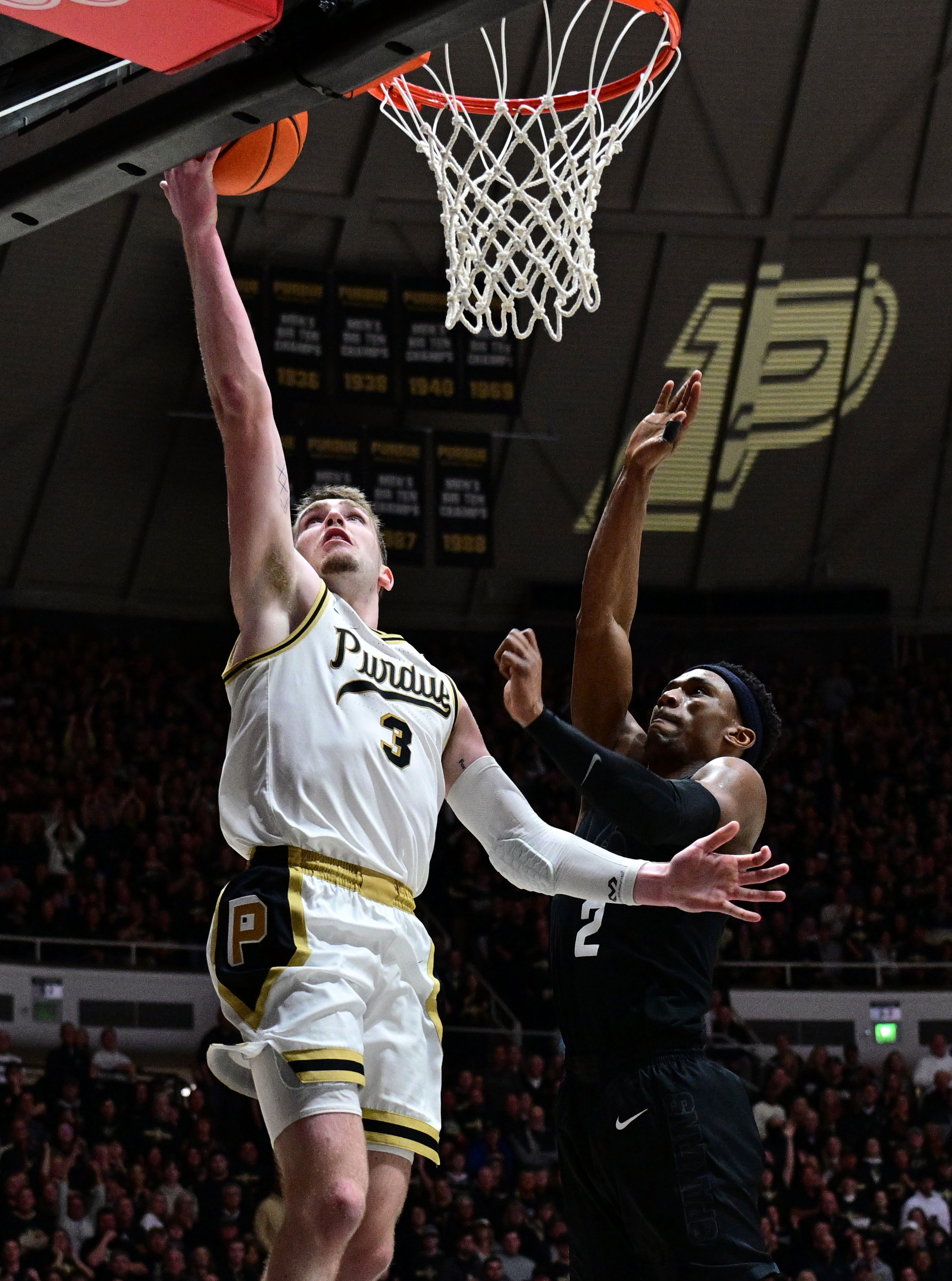 Zach Edey Helps No. 2 Purdue Hold Off Michigan State | Reuters