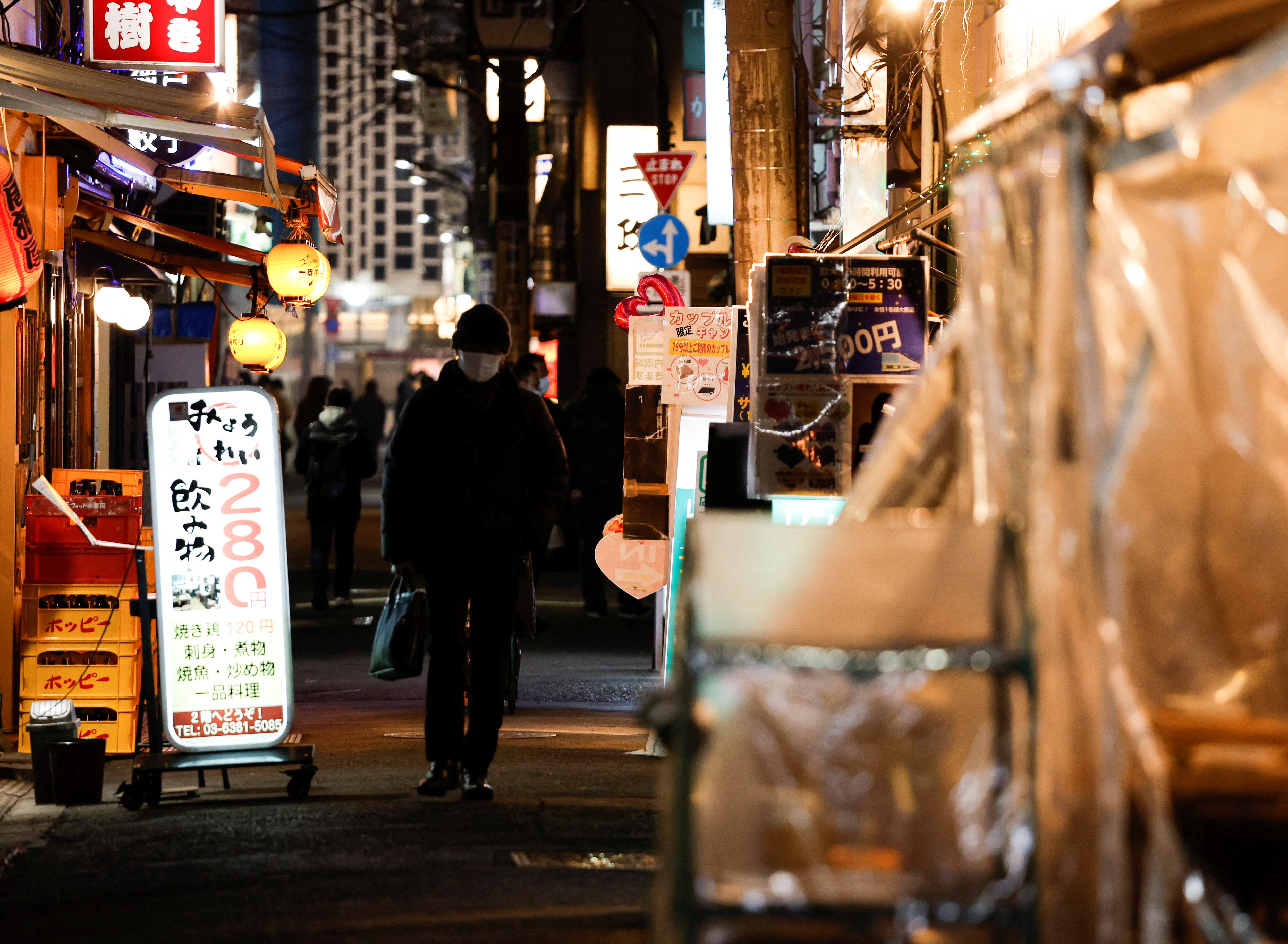 Pandemic-hit Tokyo reports population drop, 1st in 26 years