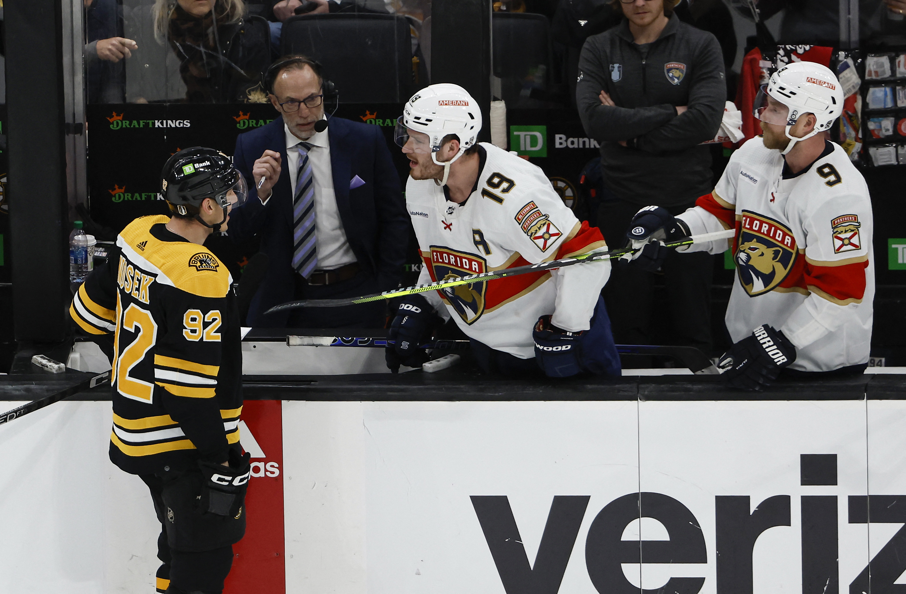 Panthers score 4 in 3rd period to even series with Bruins Reuters
